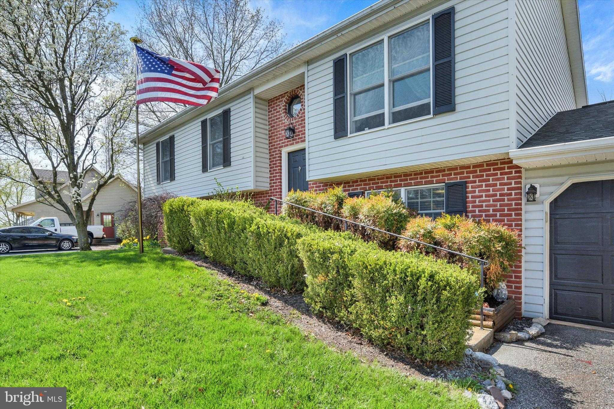 509 Shelleys Ln photo 2