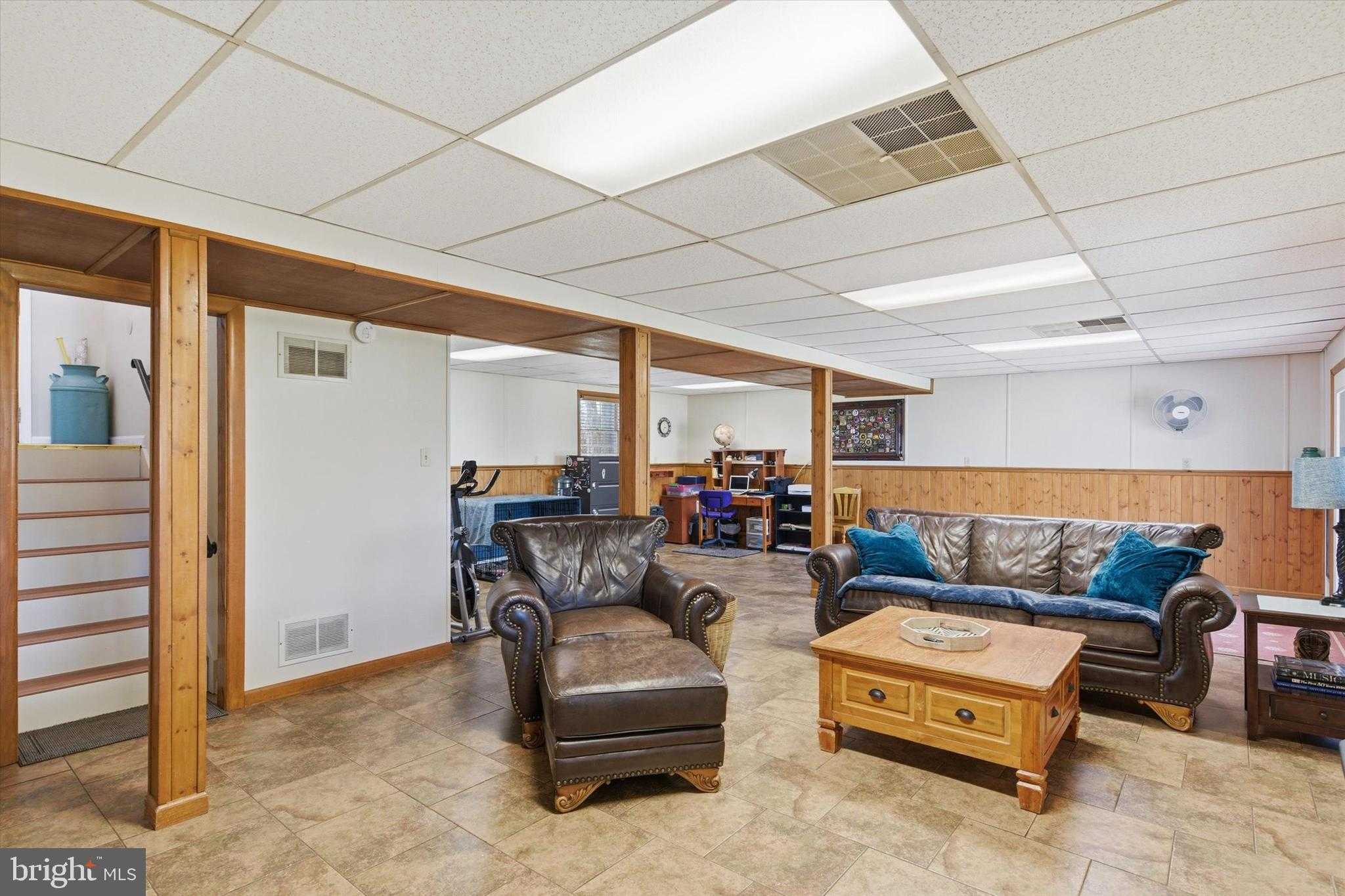 509 Shelleys Ln photo 22