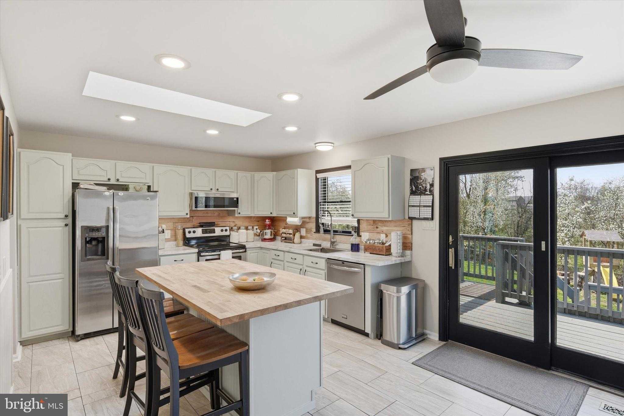 509 Shelleys Ln photo 7