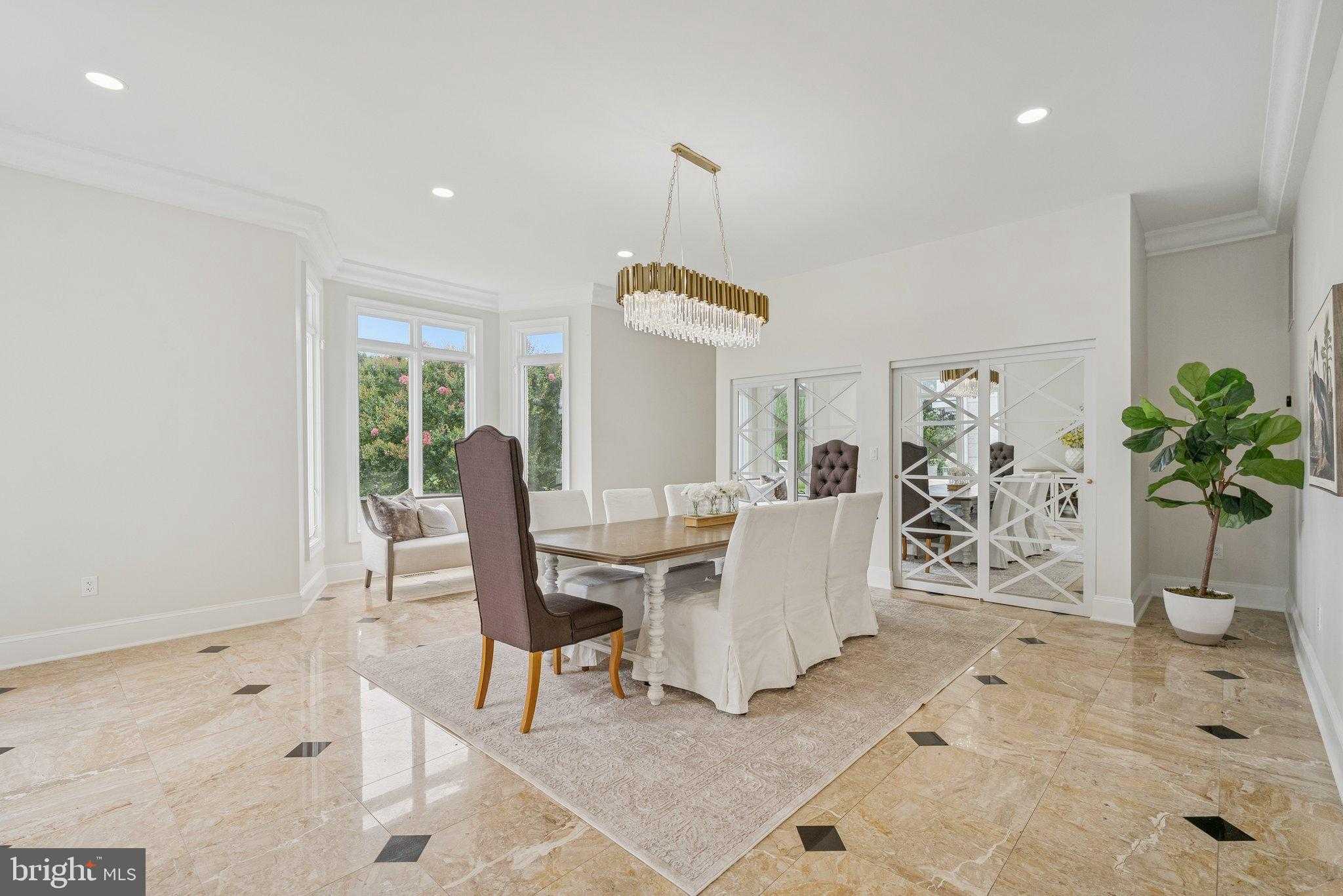 606 Brockman CT photo 28