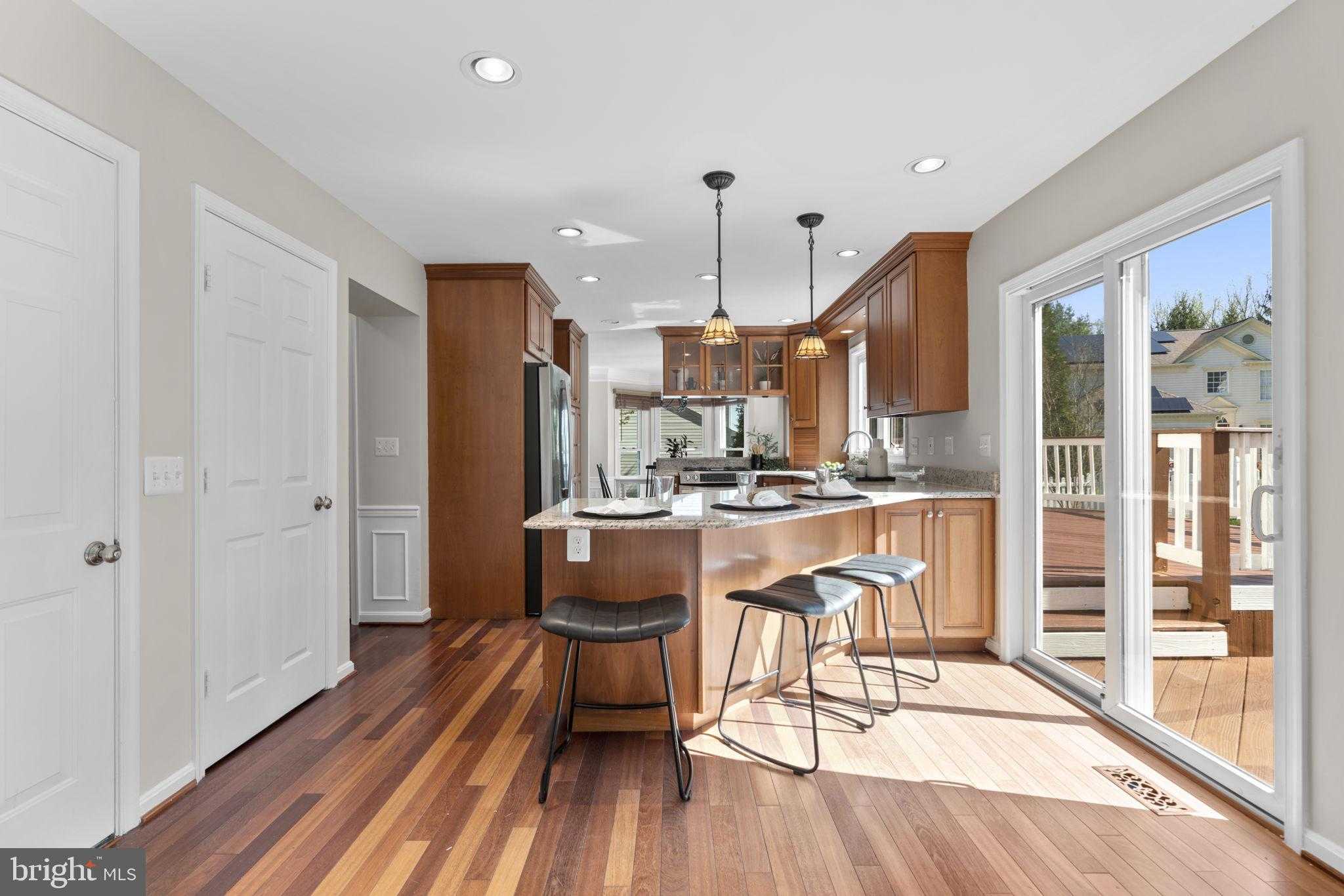 8525 Trail View Dr photo 13