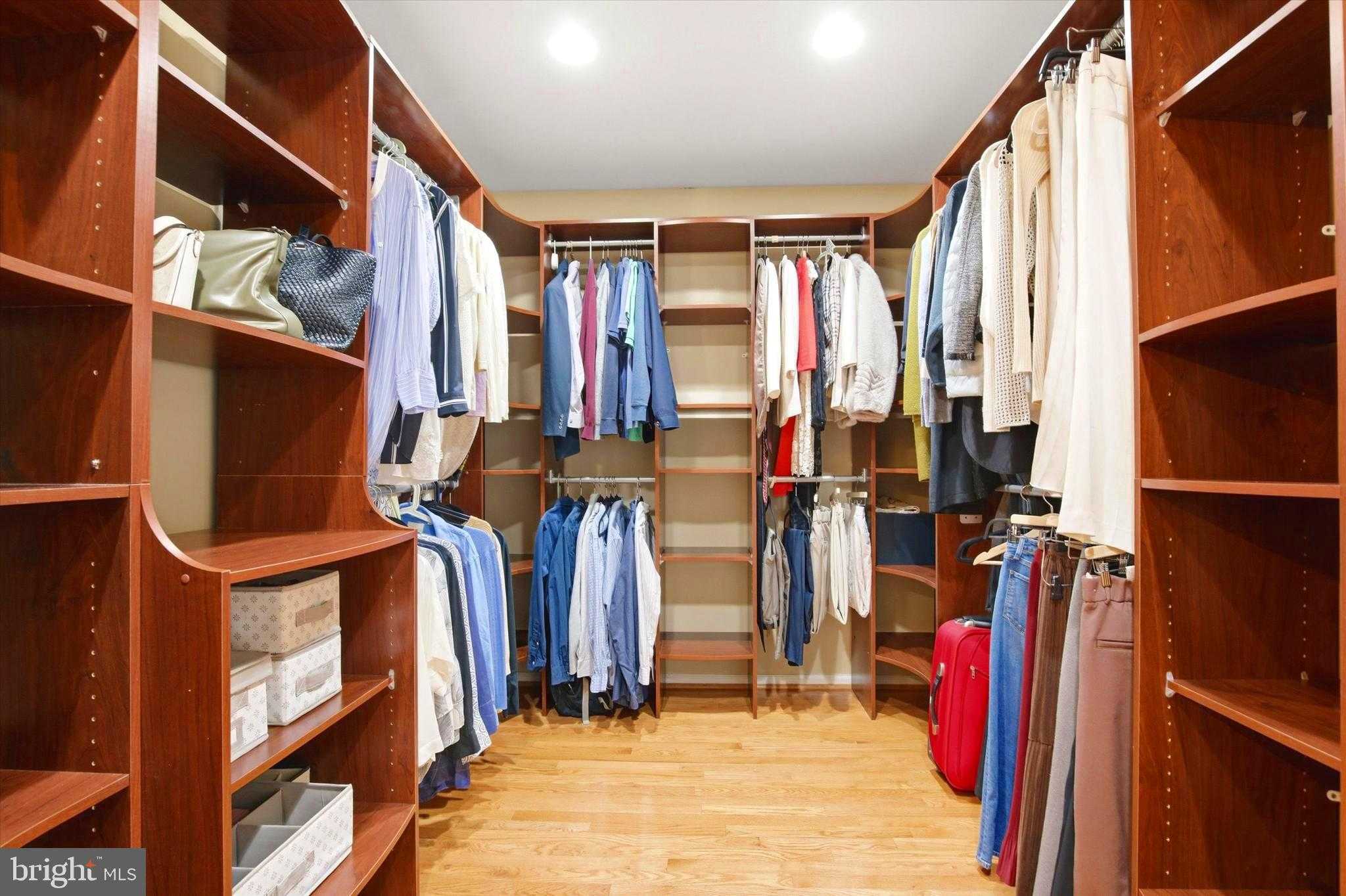 605 Shepard Dr photo 22