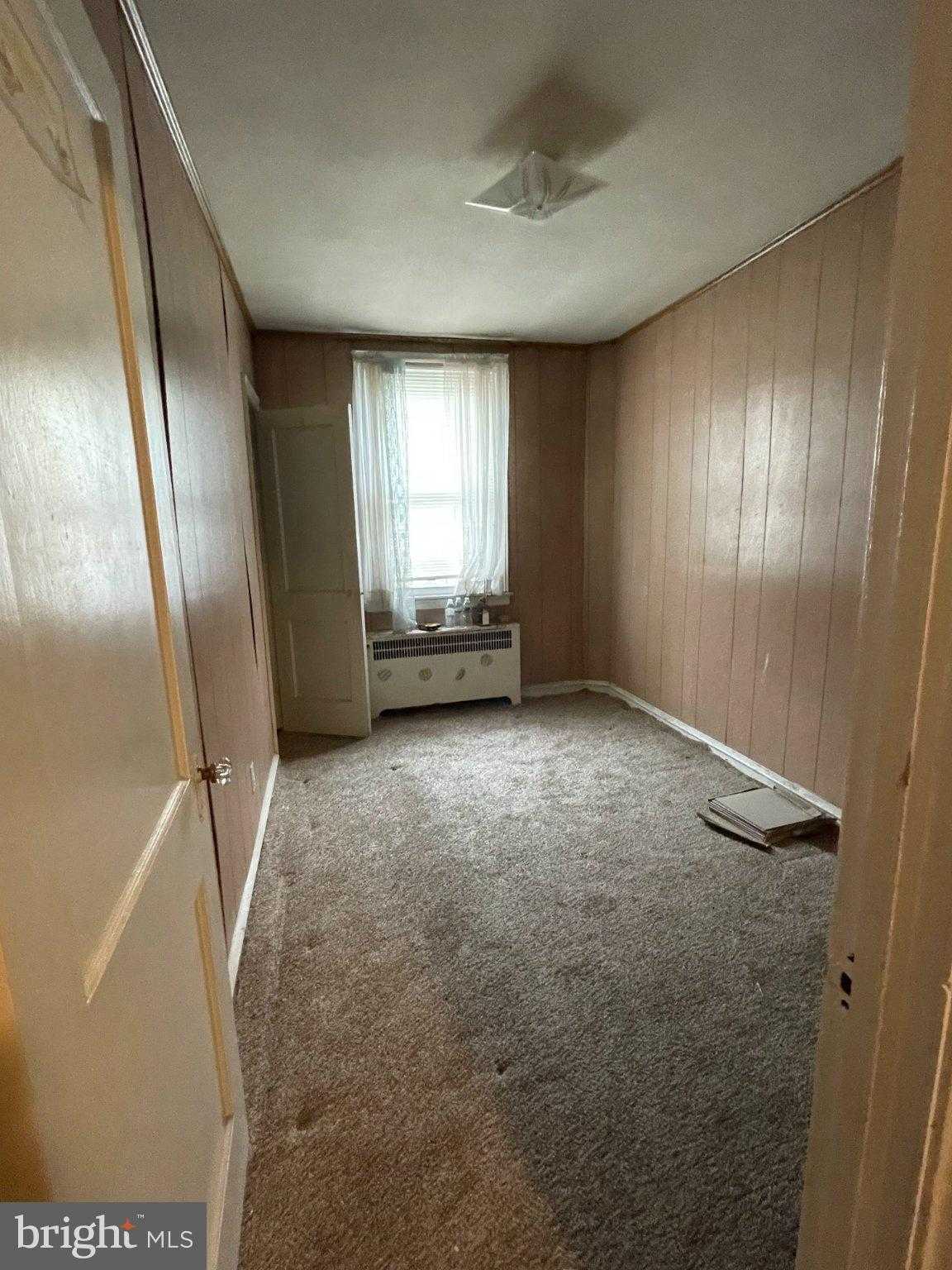 7611 Woolston Ave photo 15