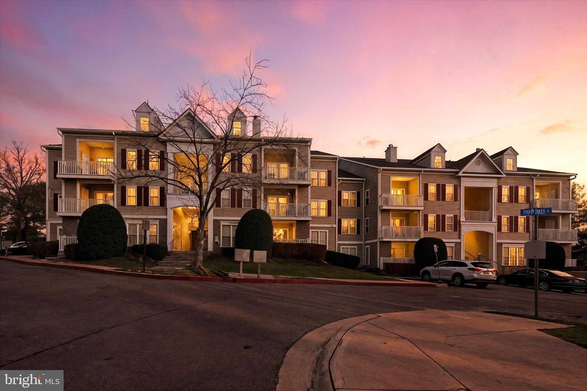 2 Tyler Falls CT Apt B photo 33