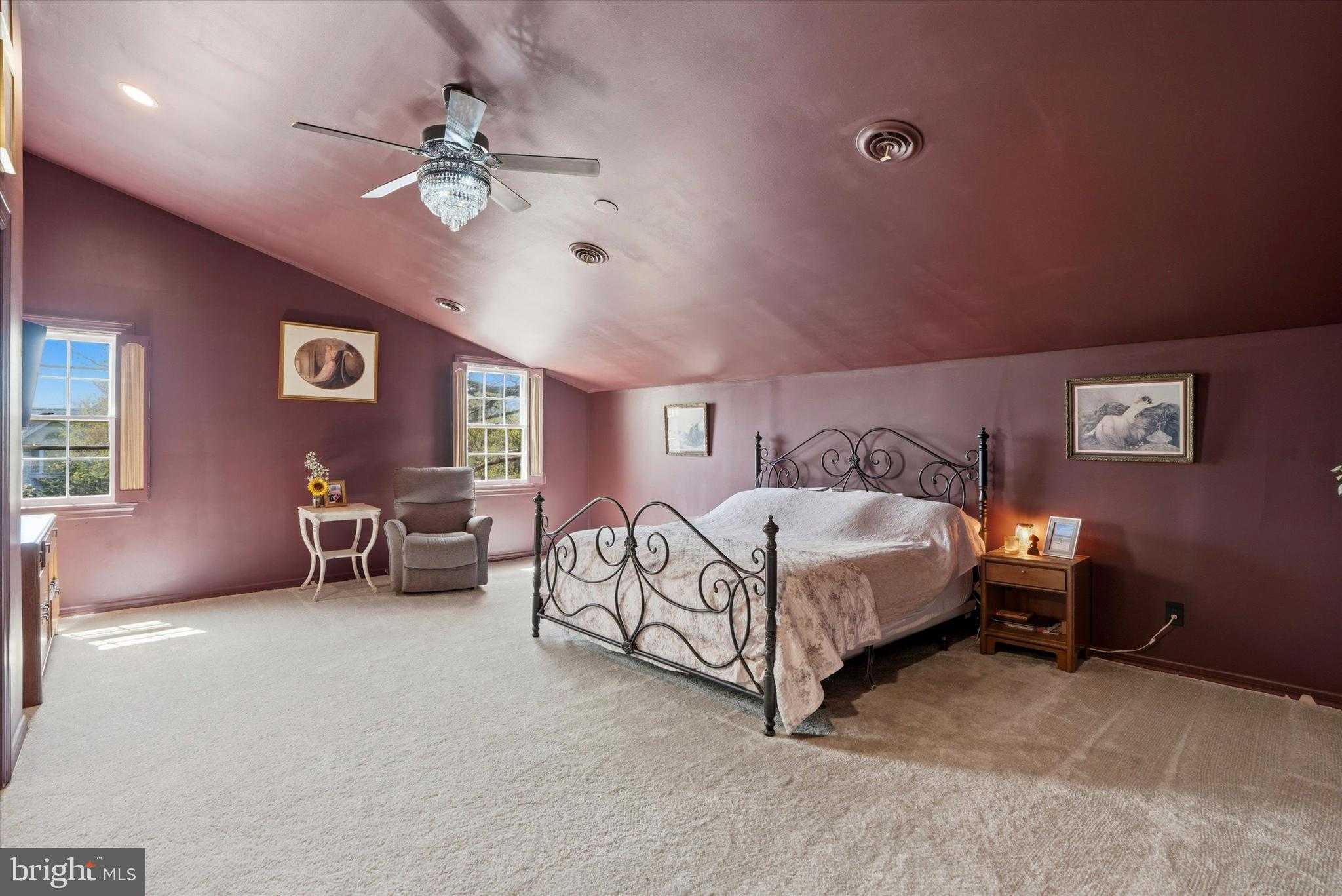 1551 Duxbury CT photo 20