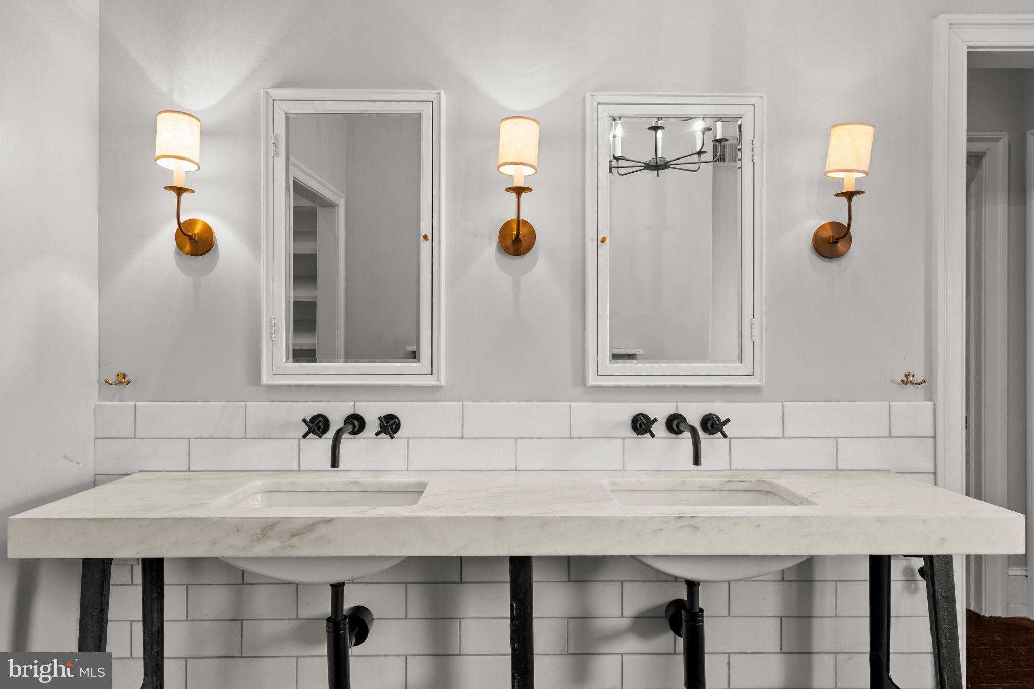 604 Spruce St photo 27