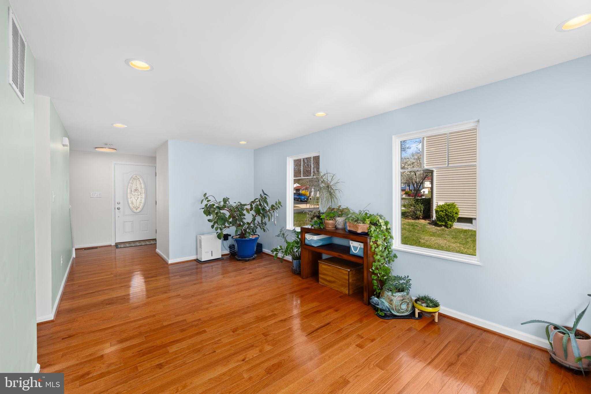 1421 Colesberg St photo 10