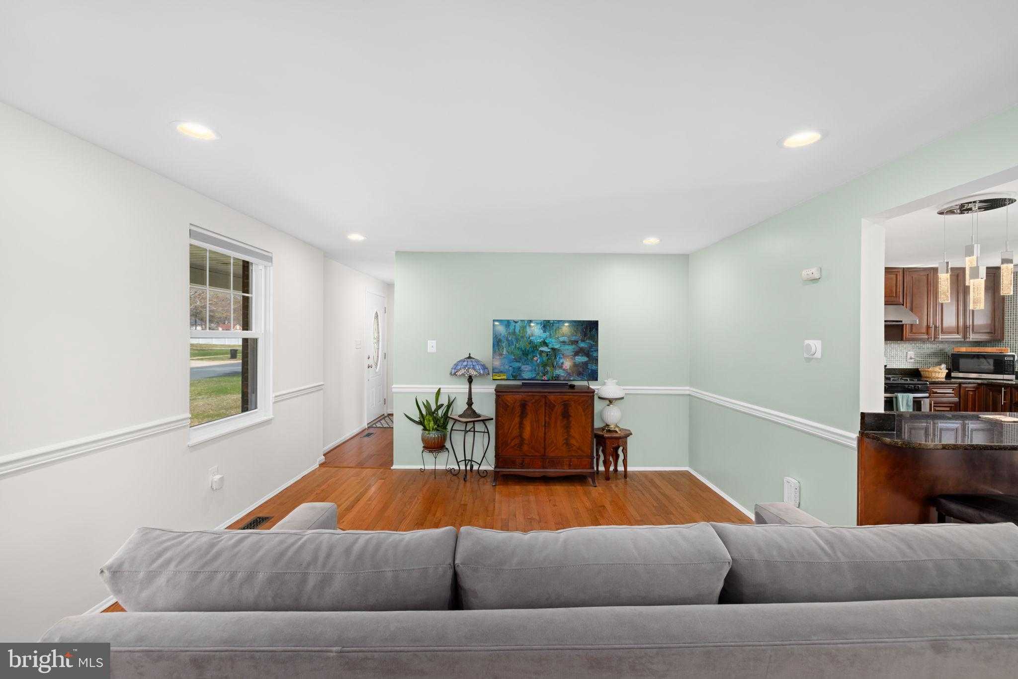 1421 Colesberg St photo 14