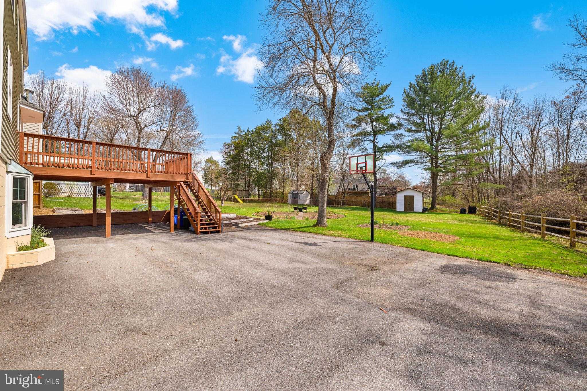 1421 Colesberg St photo 30