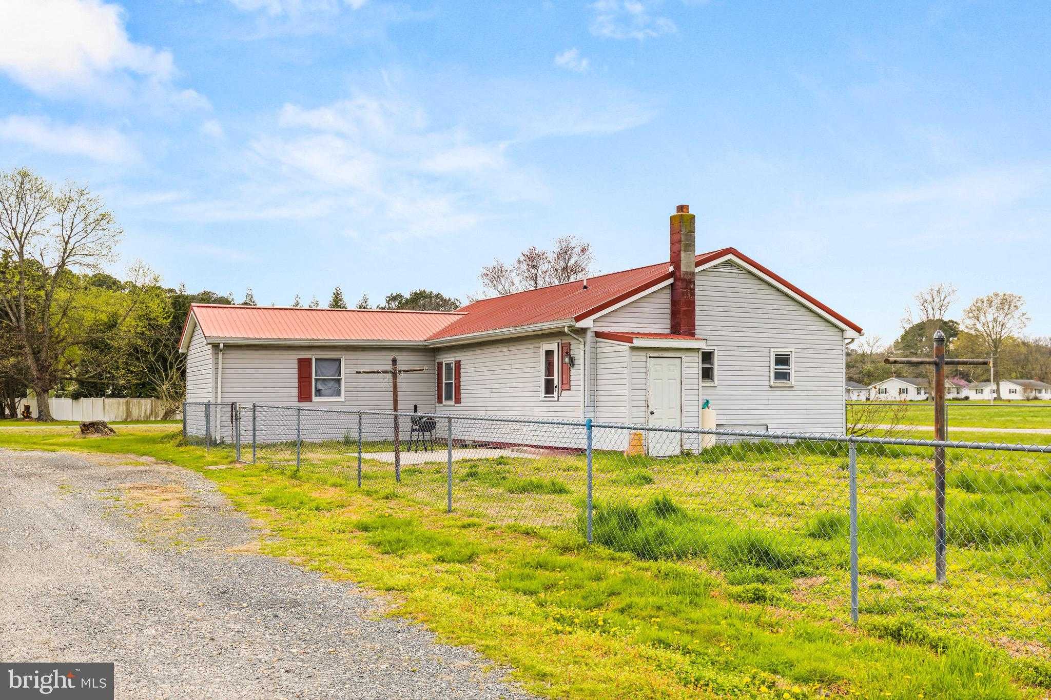 1762 Buck Harbor Rd photo 2