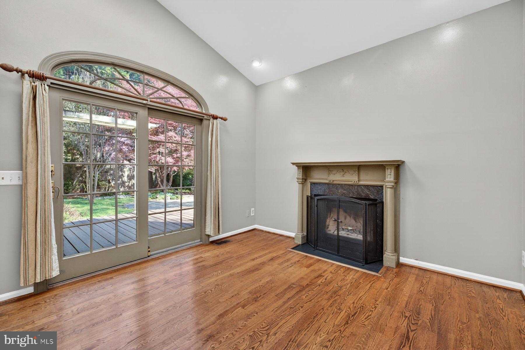 14422 Coachway Dr photo 15