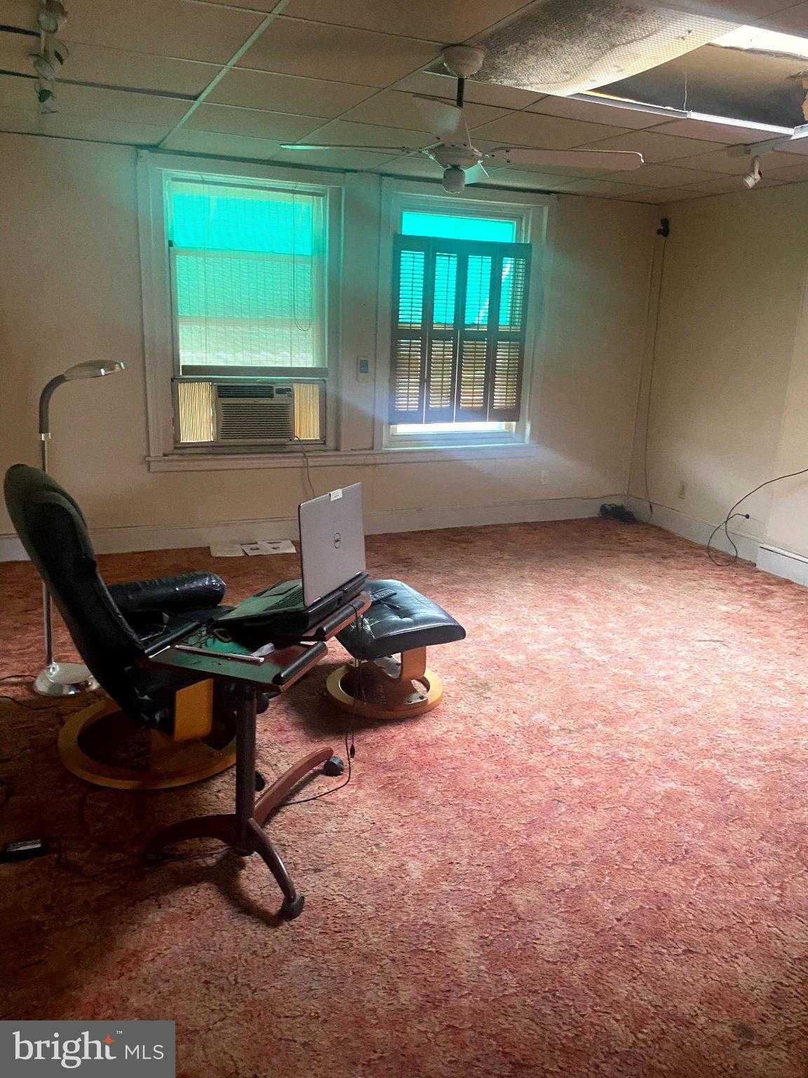 5204 Morris St photo 6