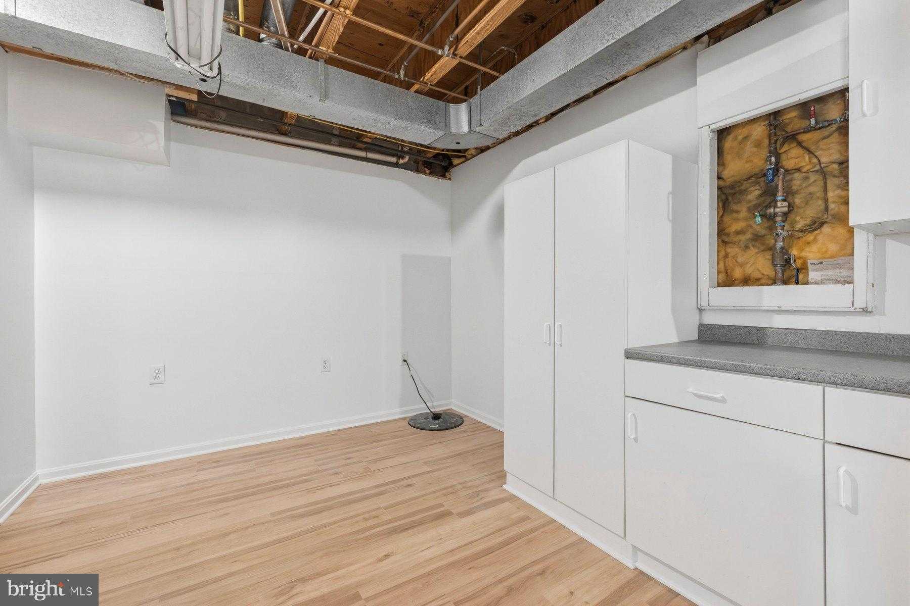 8955 Omega CT photo 34