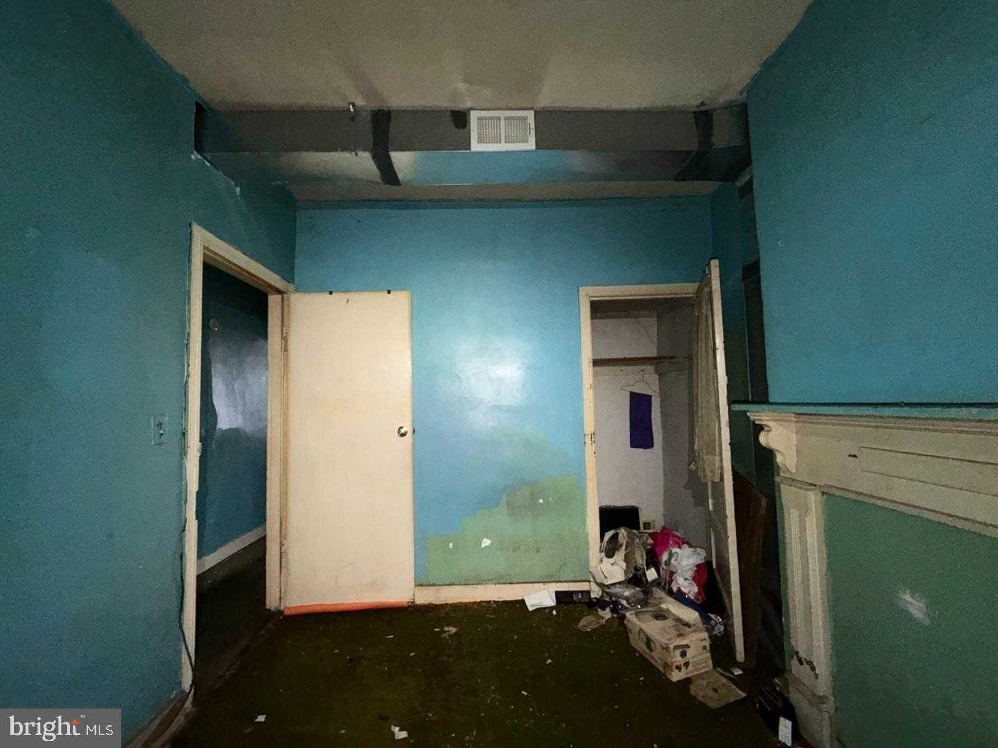 2619 Francis St photo 17