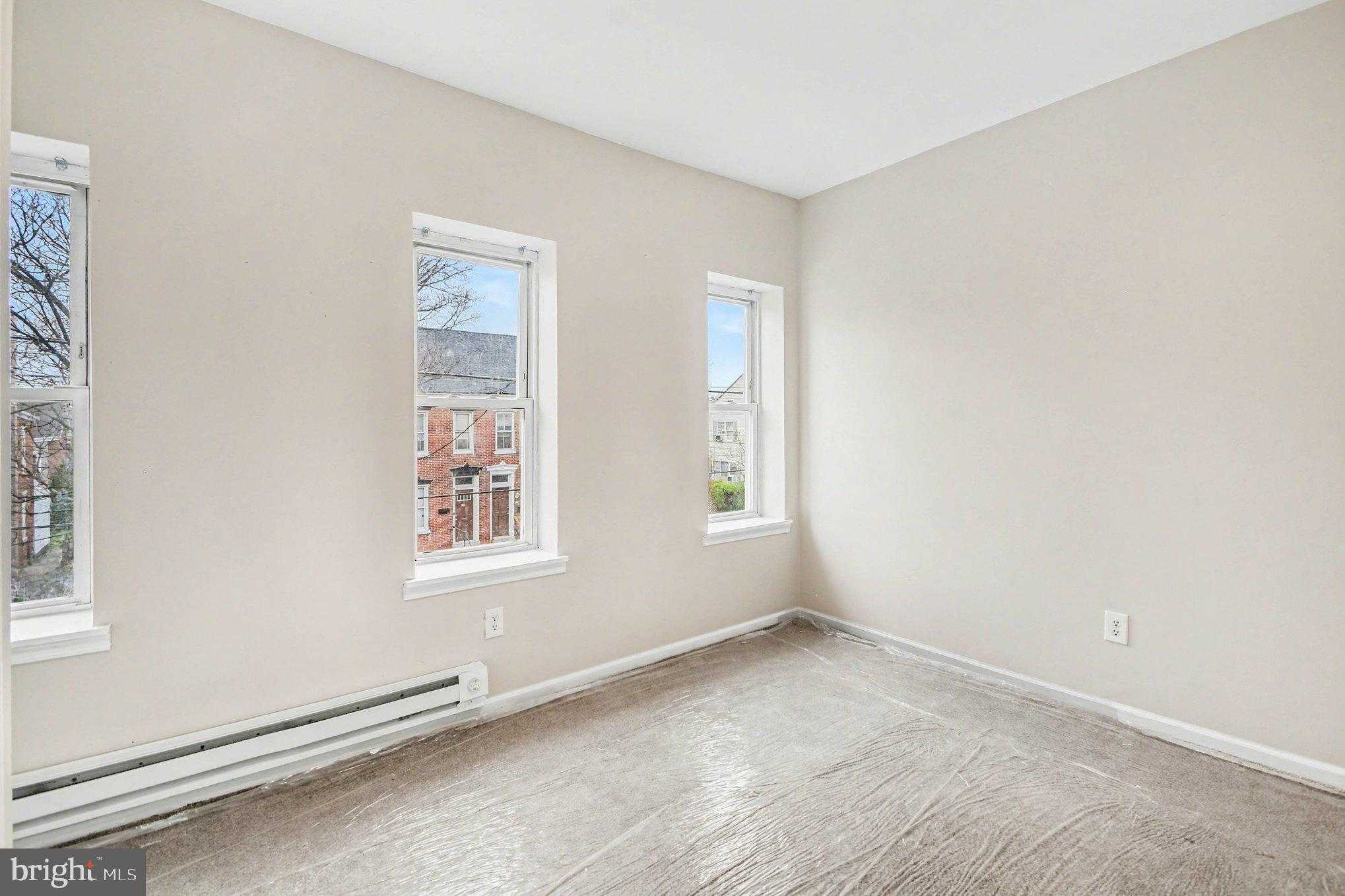 35 E 2nd St photo 21