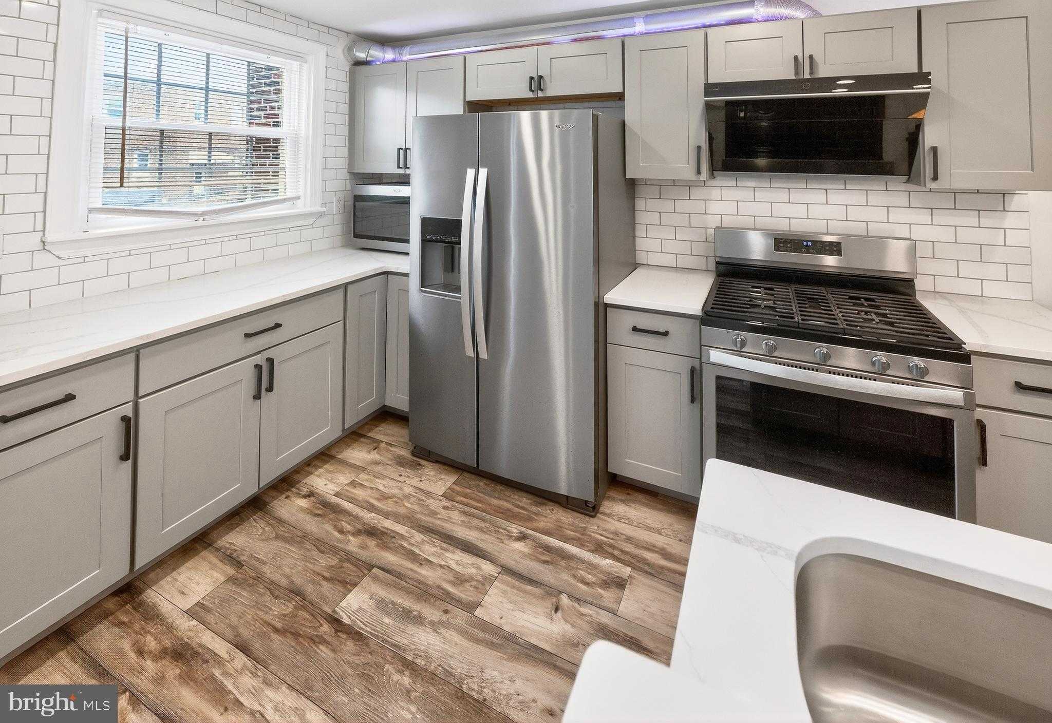 7436 Belden St photo 12