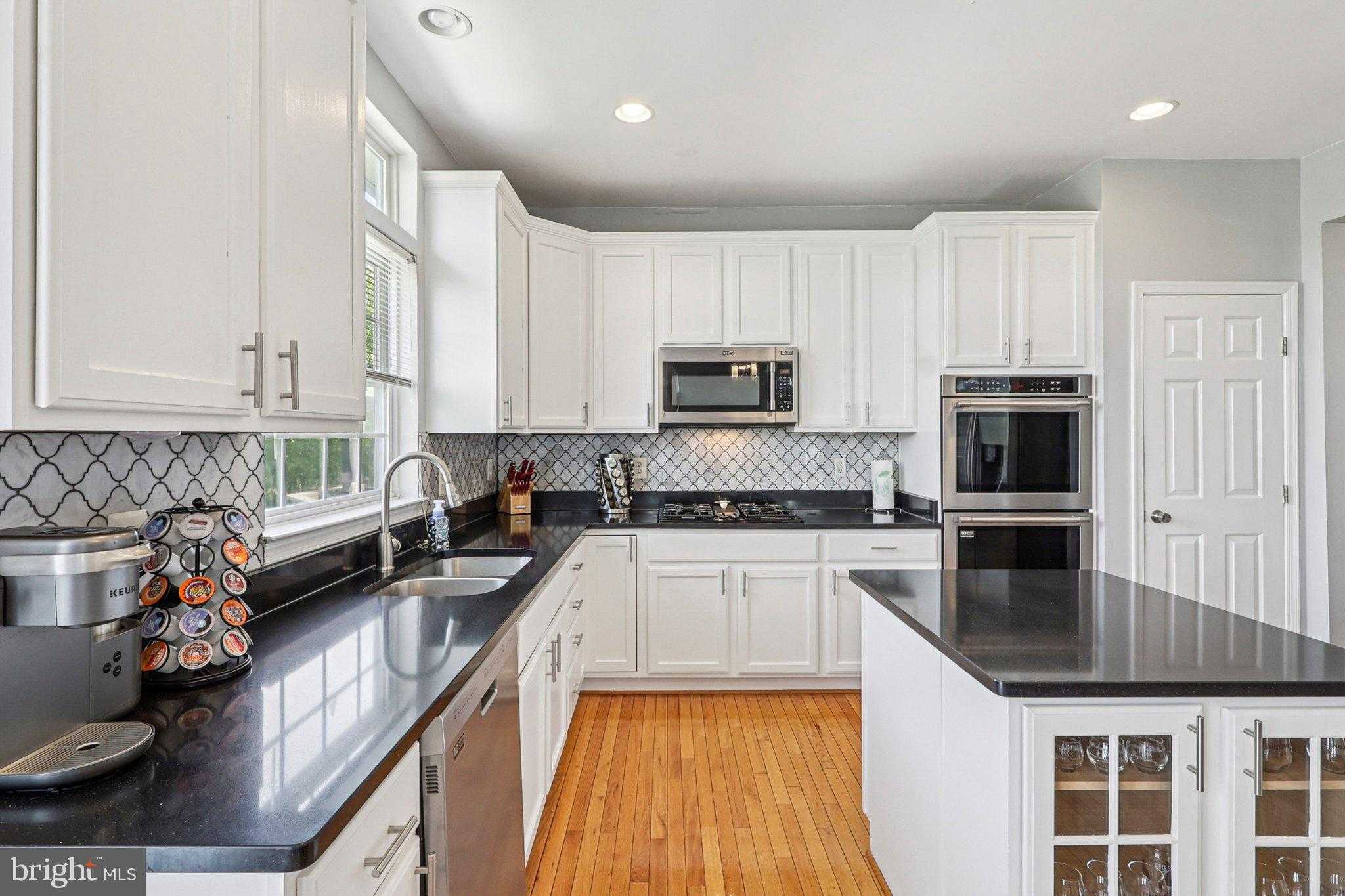 5225 Windbreak Dr photo 24