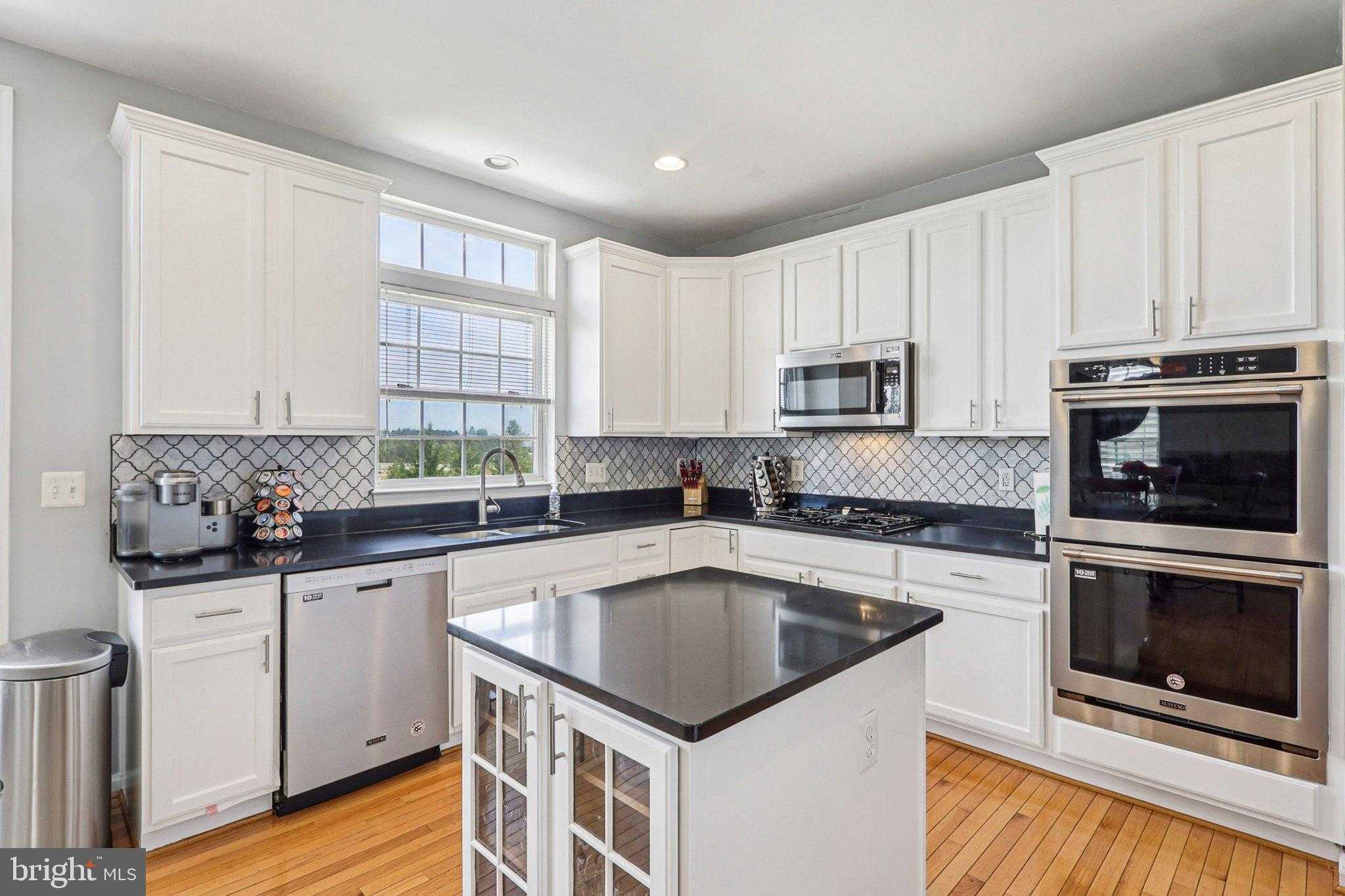 5225 Windbreak Dr photo 25