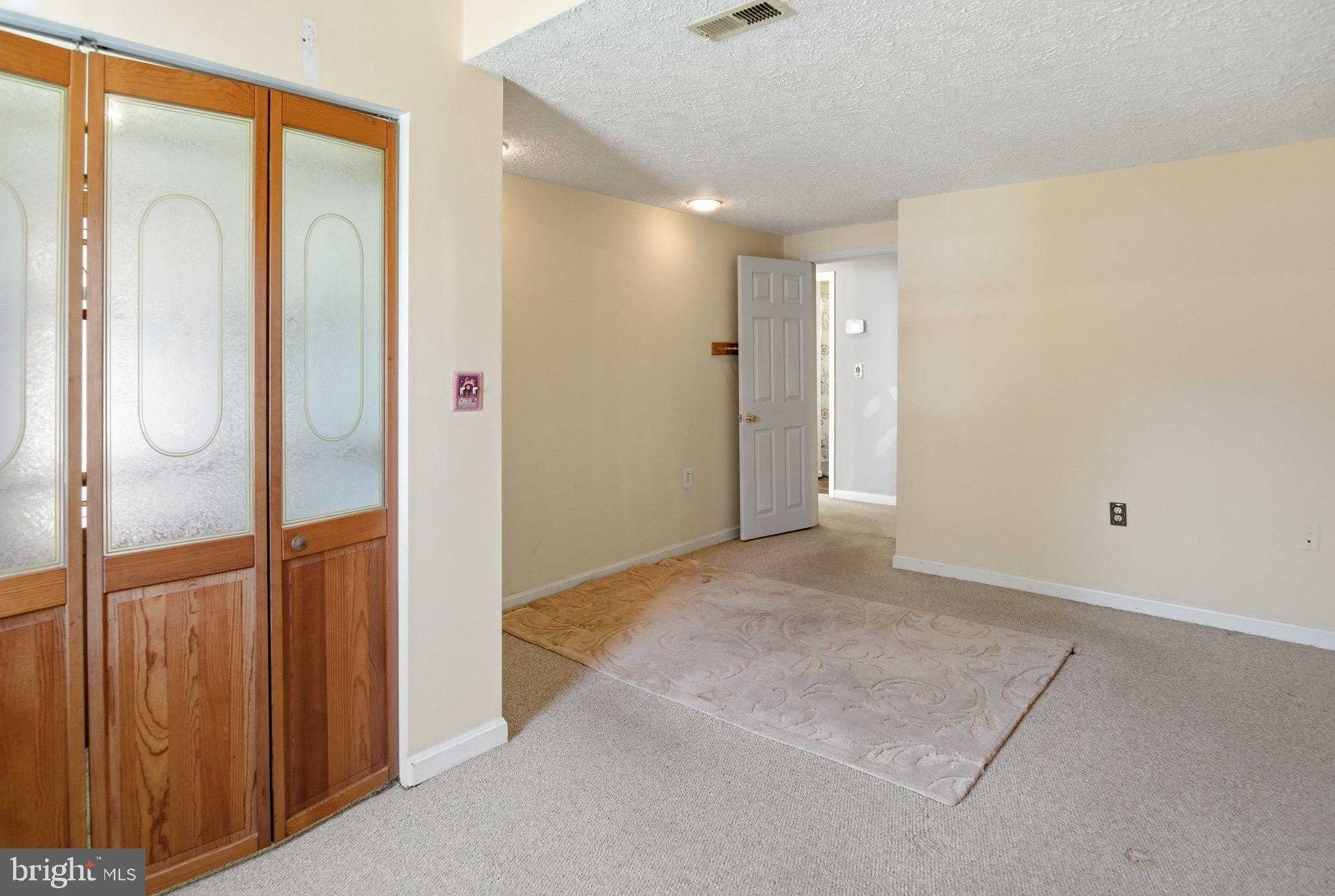 708 213th St photo 11