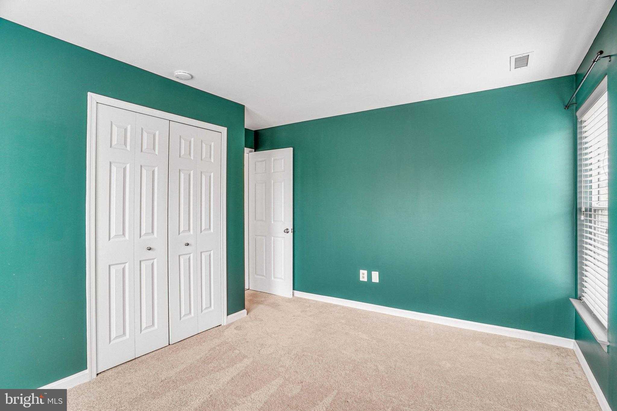 44118 Natalie Ter Unit 302 photo 25