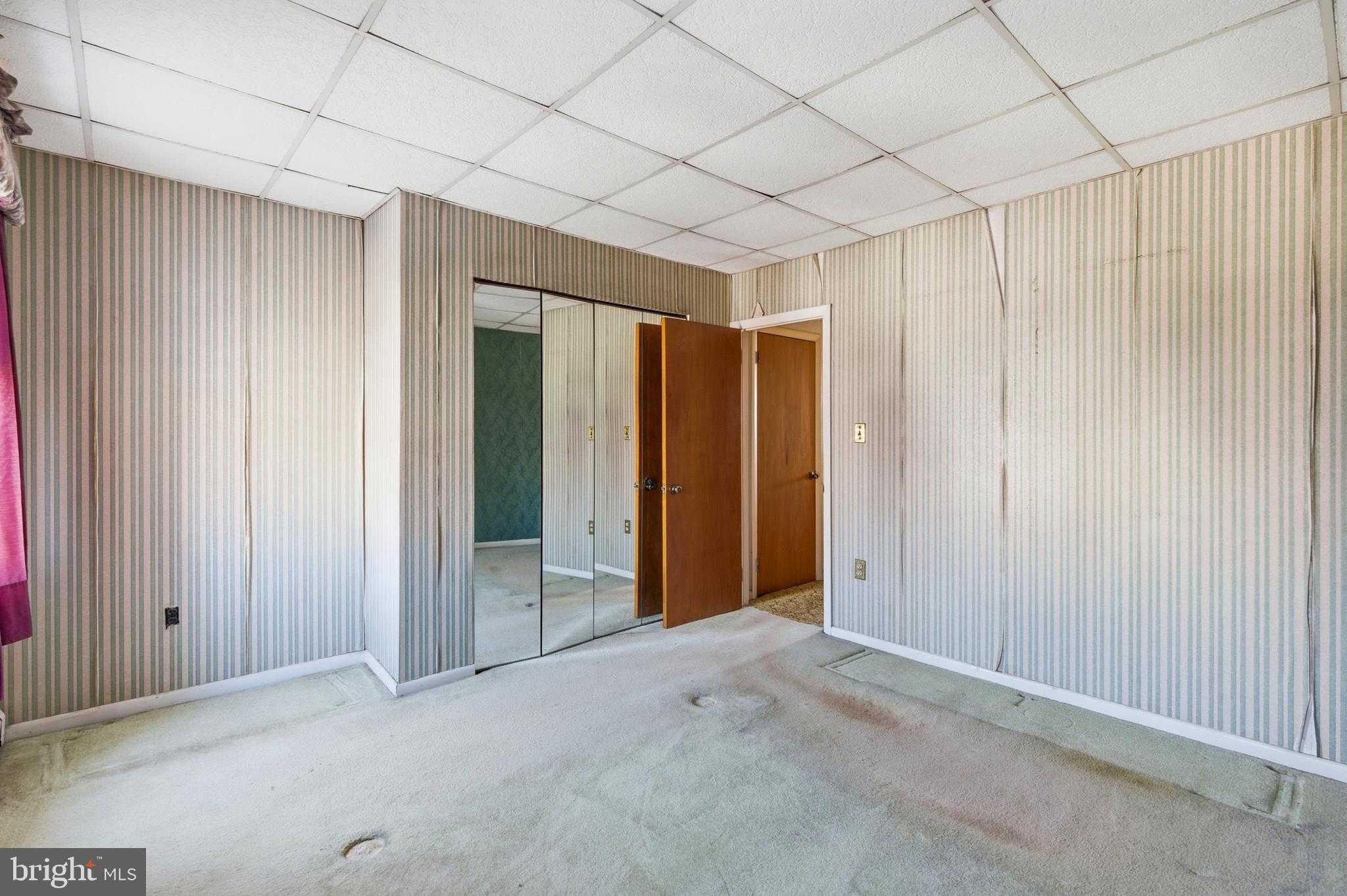 4625 E Stiles St photo 18