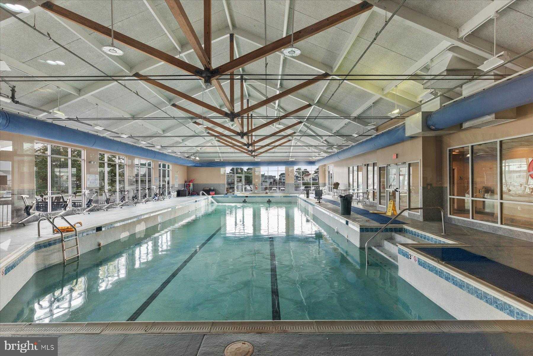 2553 Captains Corridor photo 14