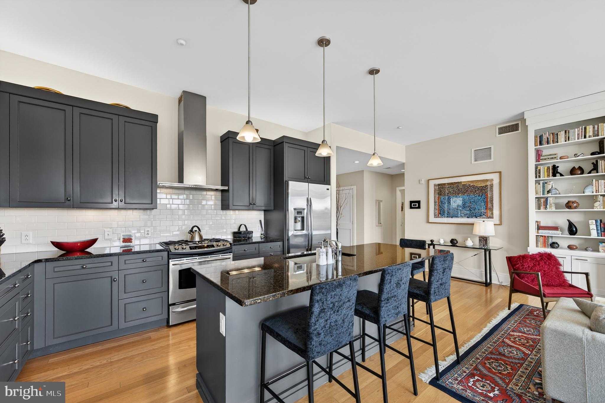 233 Iron Works Way photo 9