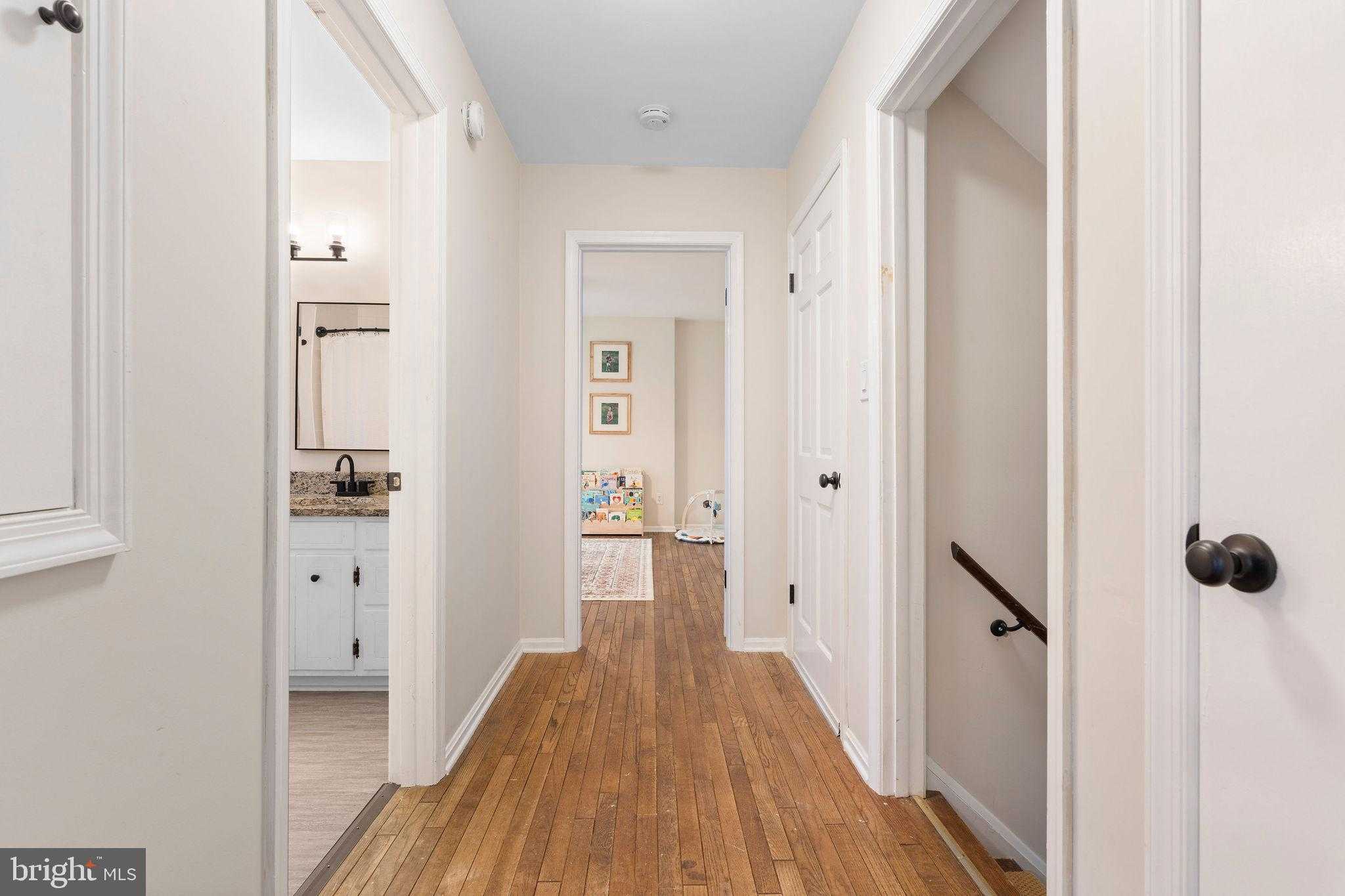 573 Marshall Dr photo 24