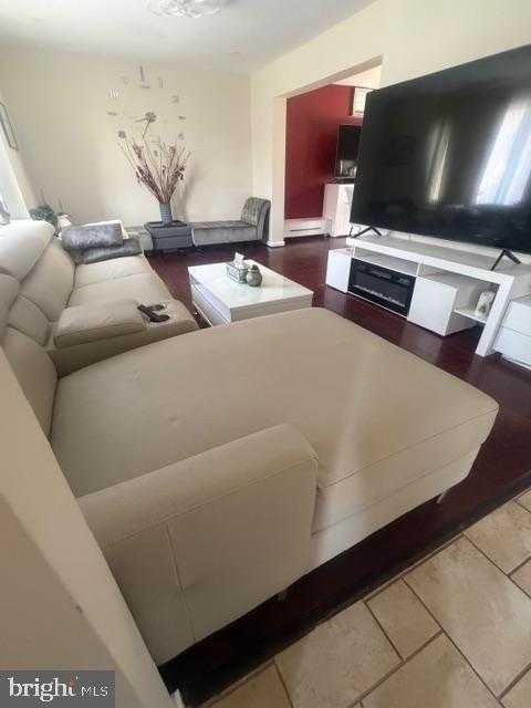 110 Jennifer Way photo 21