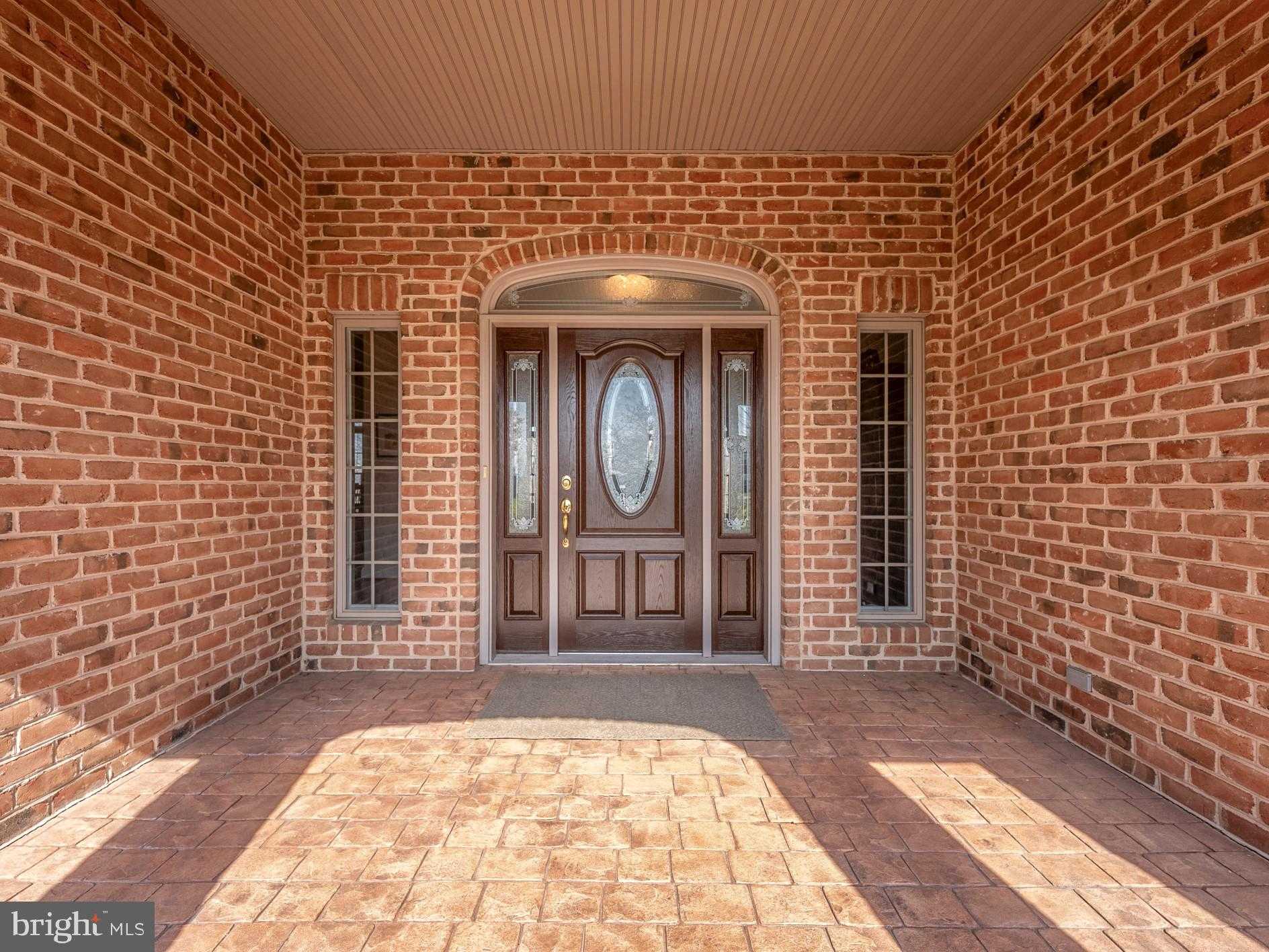 2368 Castlegreen Dr photo 7