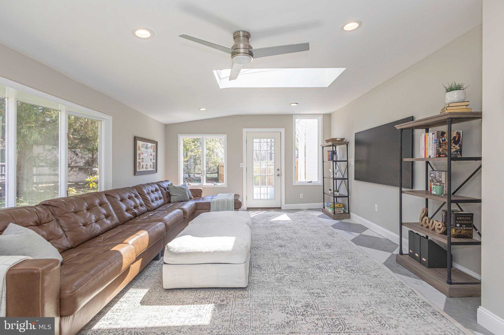 125 Bruce Rd photo 26