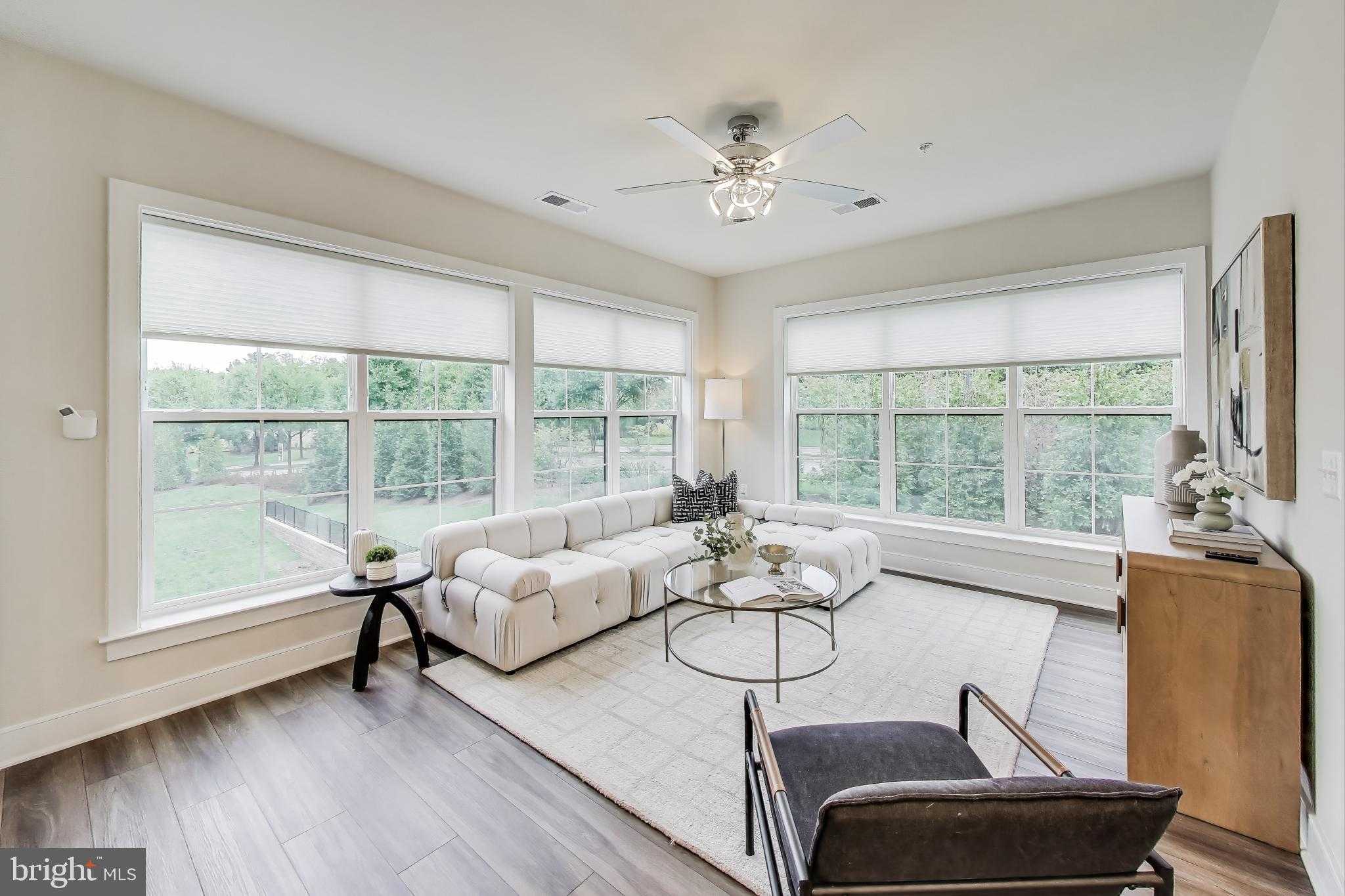 104 Saint Ives Pl Apt 202 photo 5