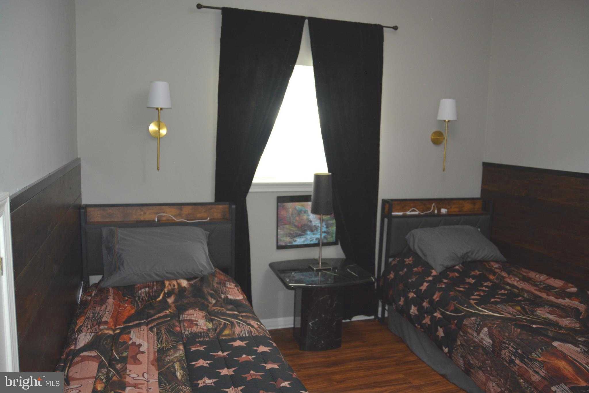 400 Locust Ridge Rd photo 57