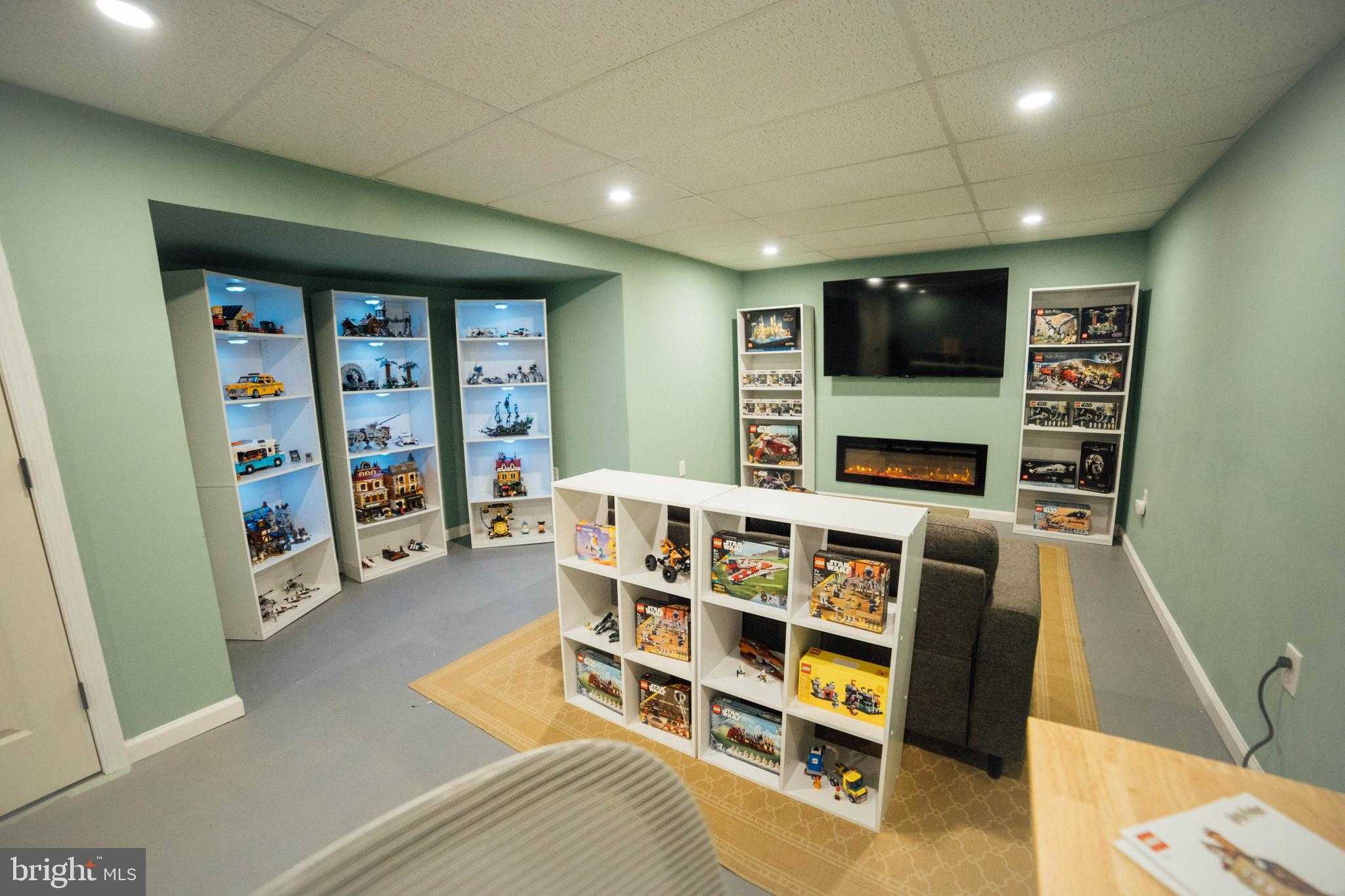 2434 Longview Dr photo 45