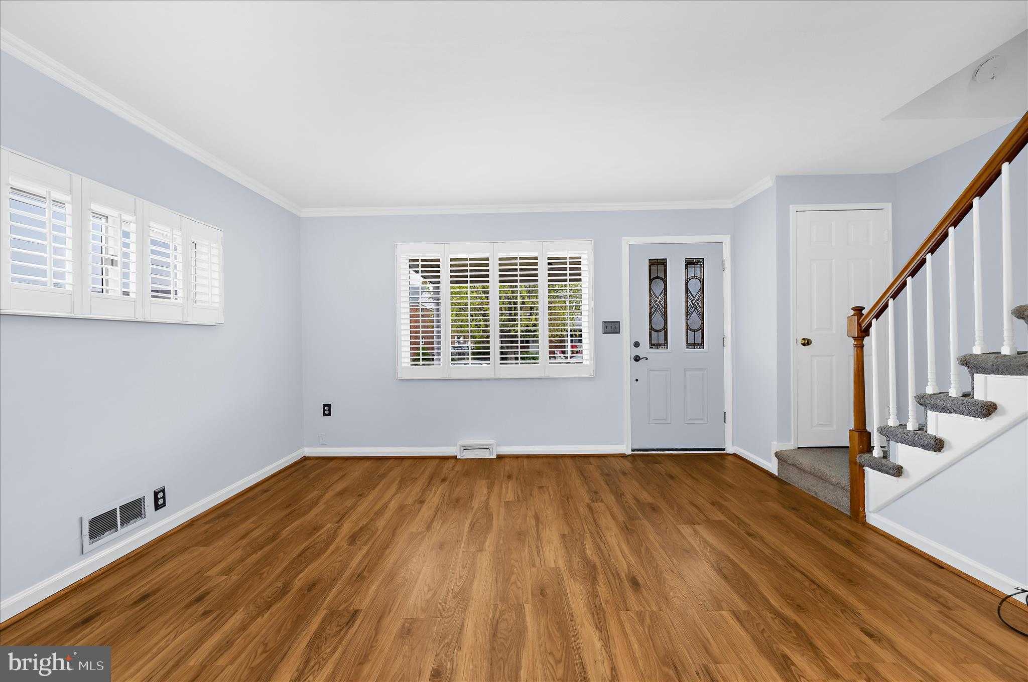 1949 Holborn Rd photo 10