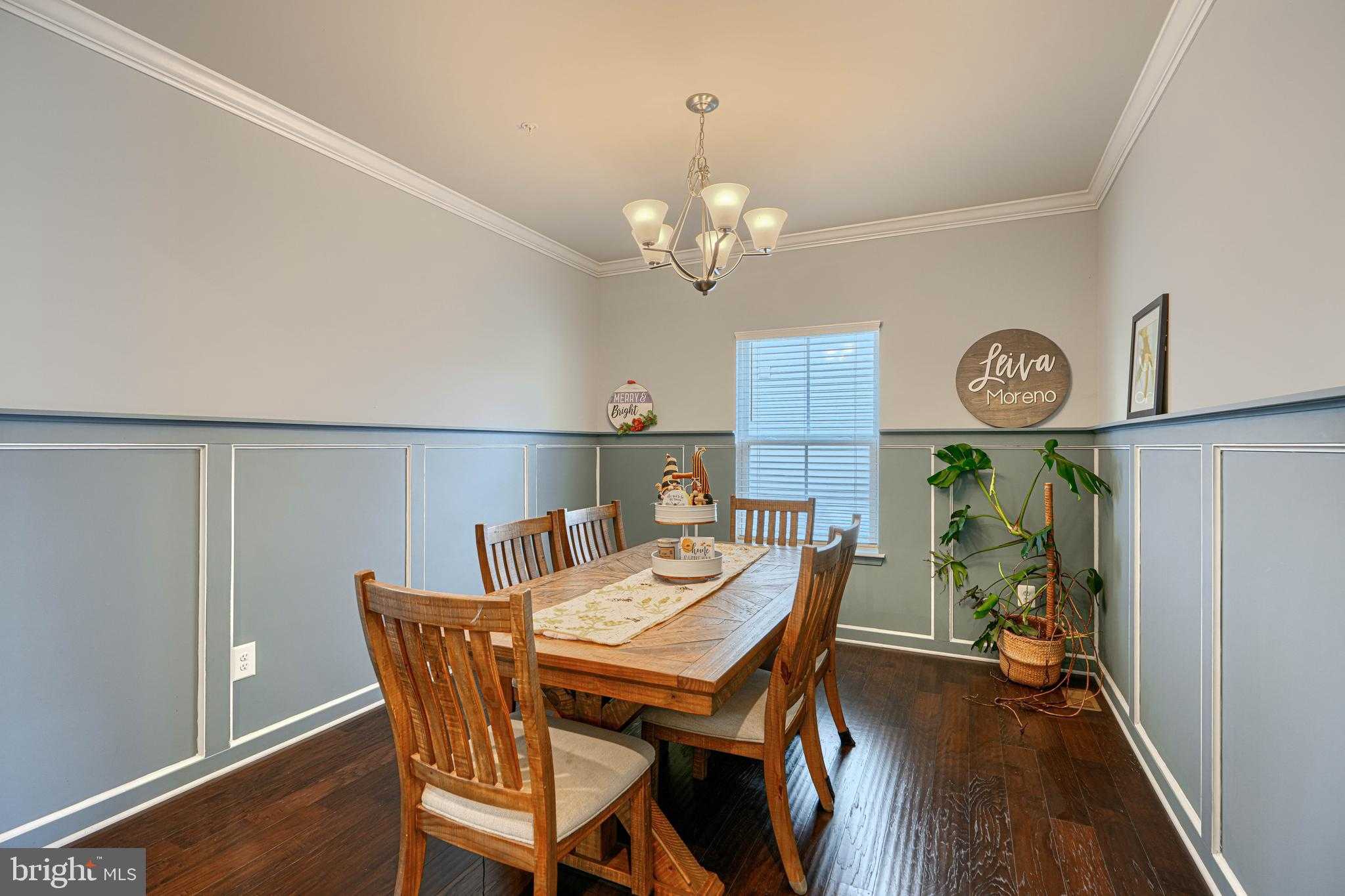 512 Dusk View Dr photo 11