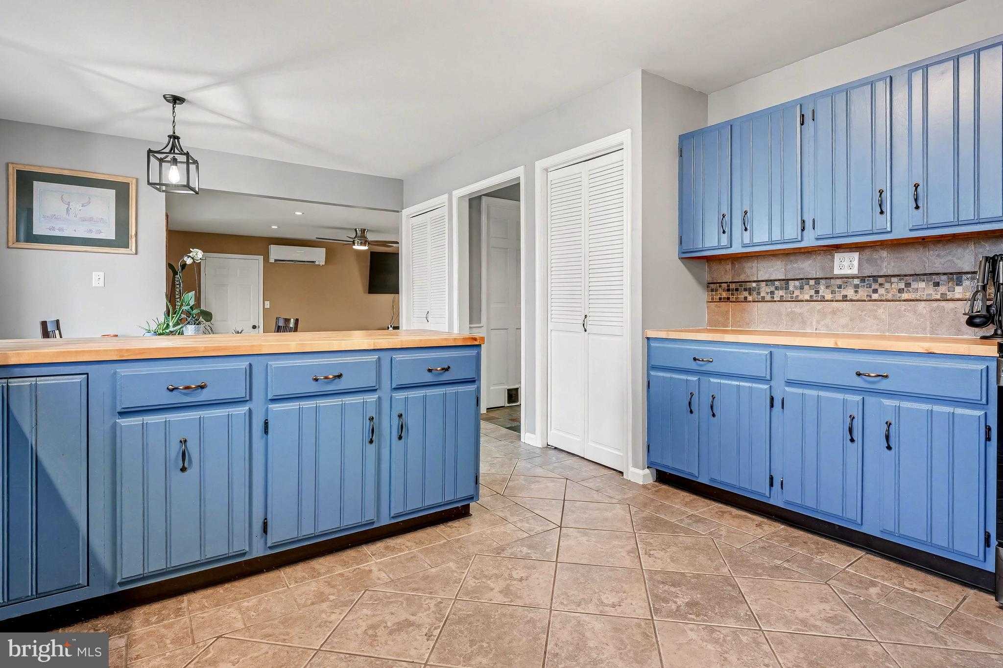 33 Edgewood Dr photo 13