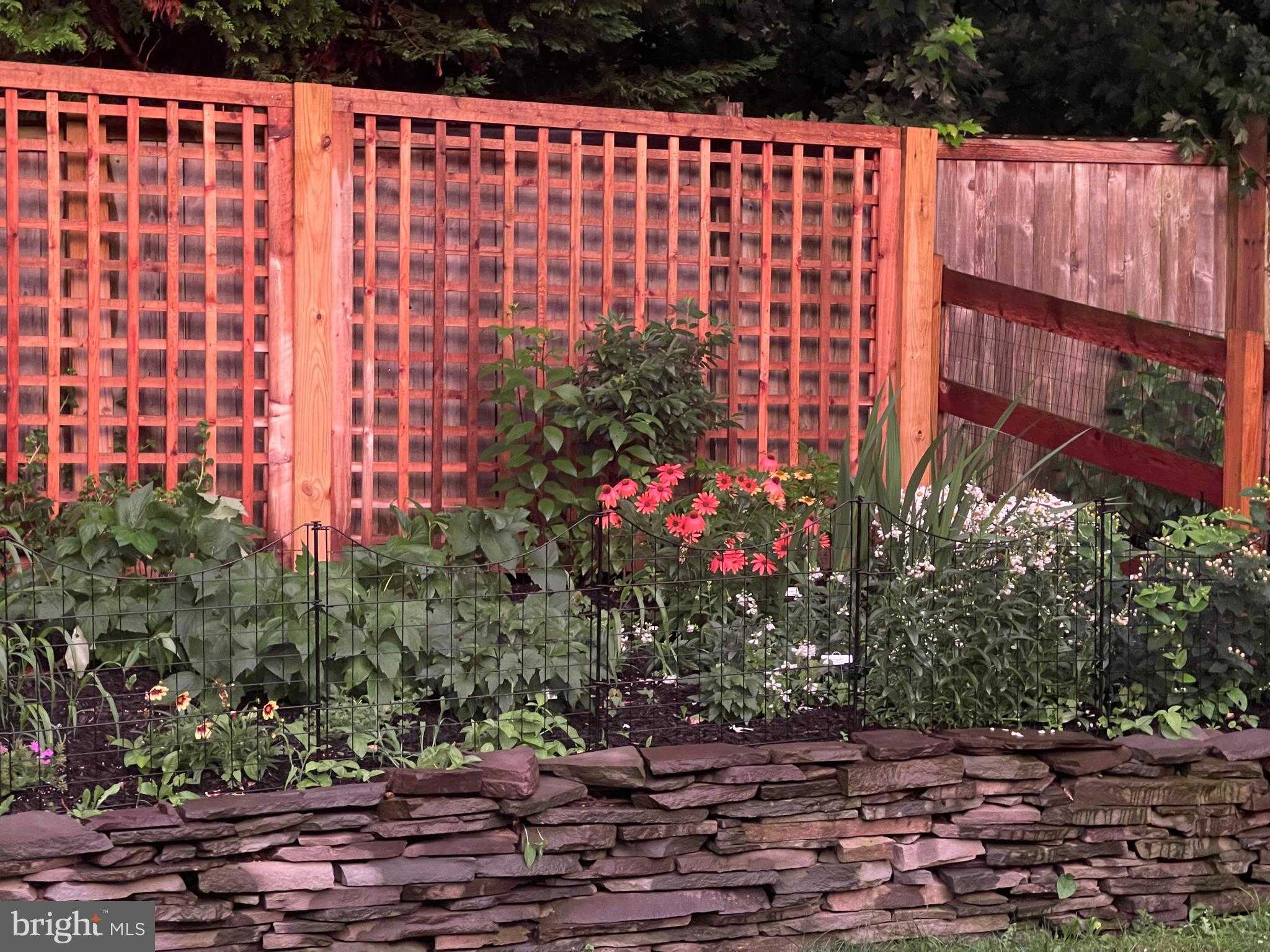 8862 Norwood Ave photo 42