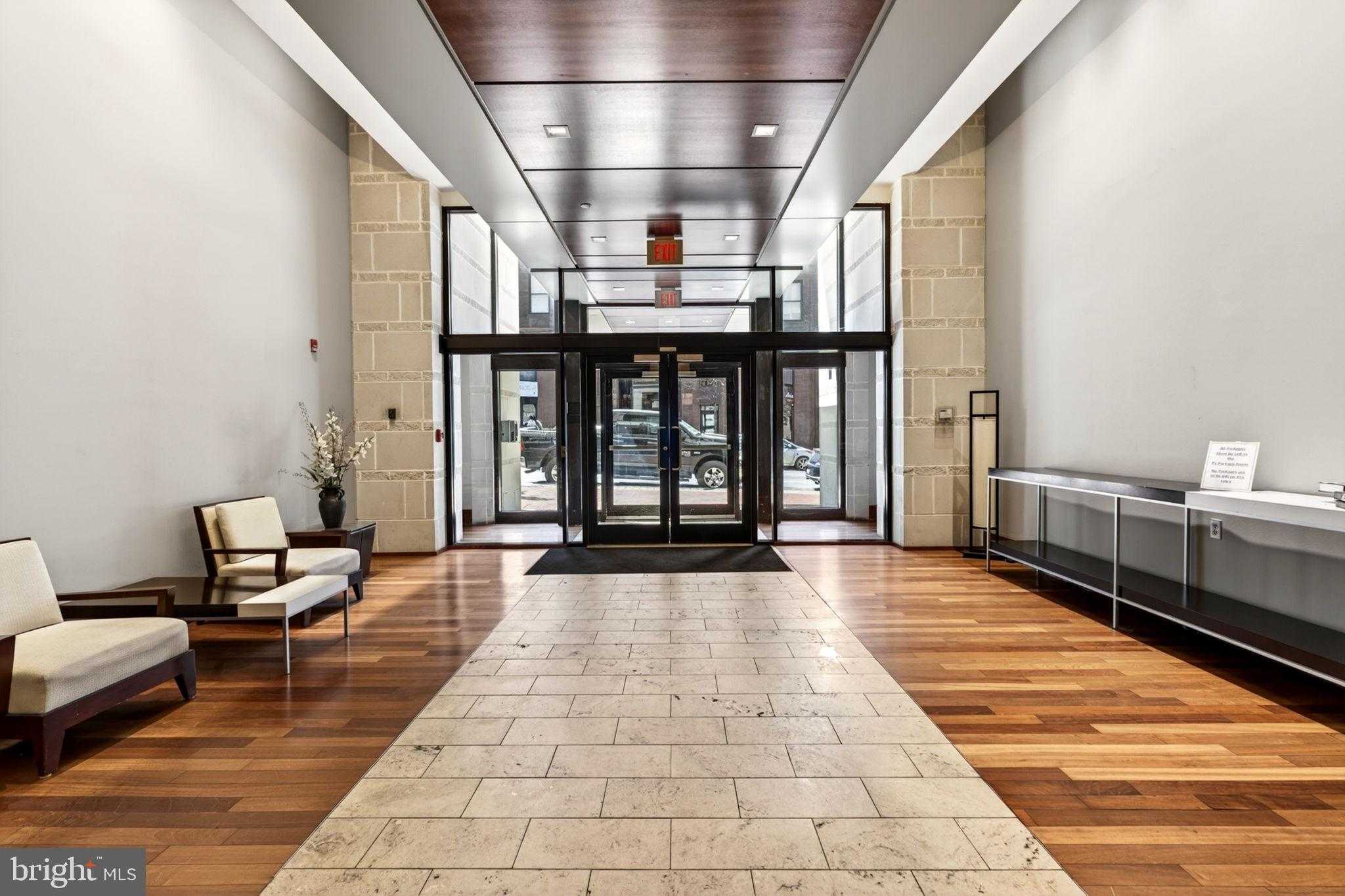 1209 N Charles St Apt 306 photo 2