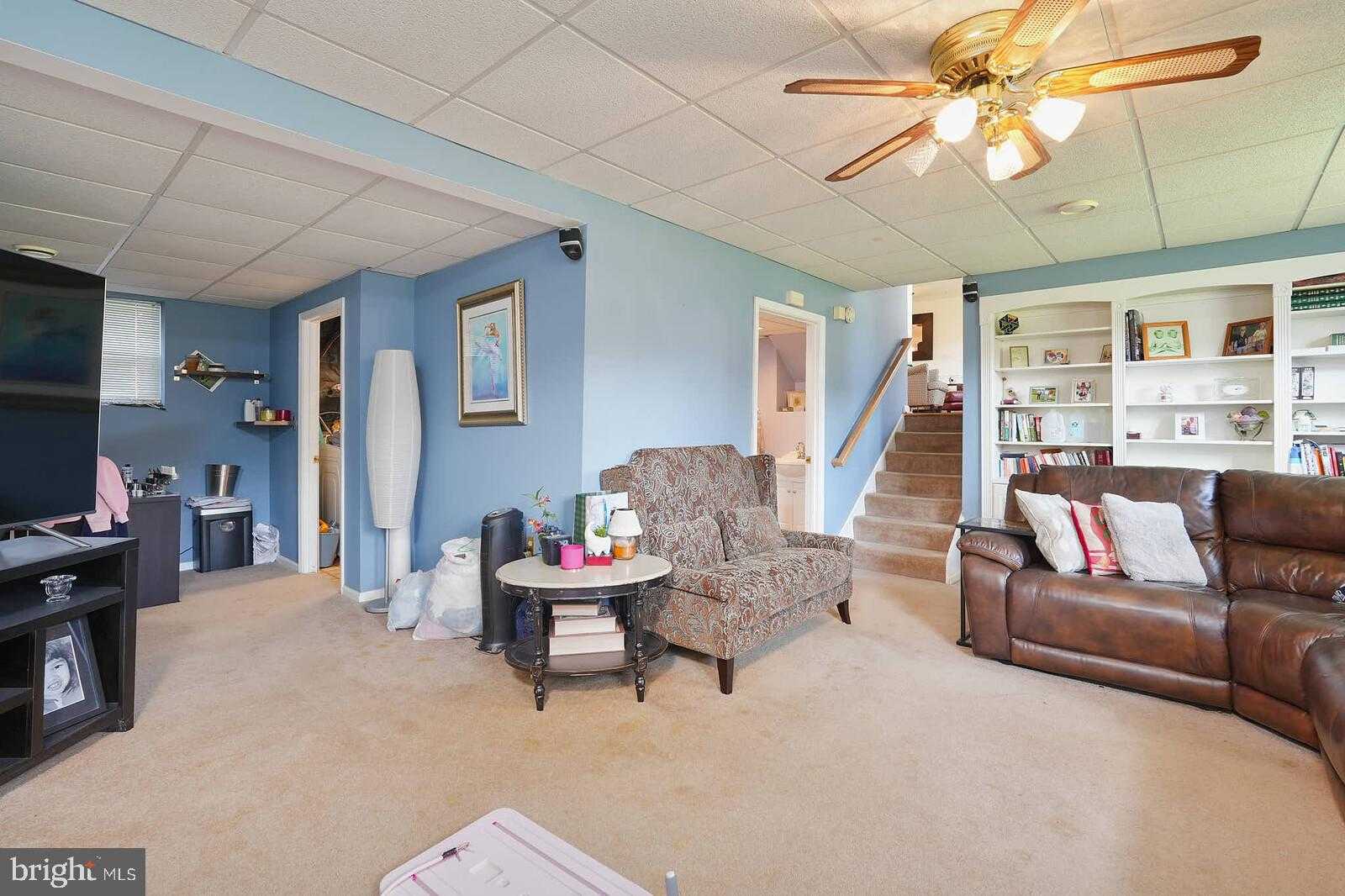 8926 Blue Smoke Dr photo 18