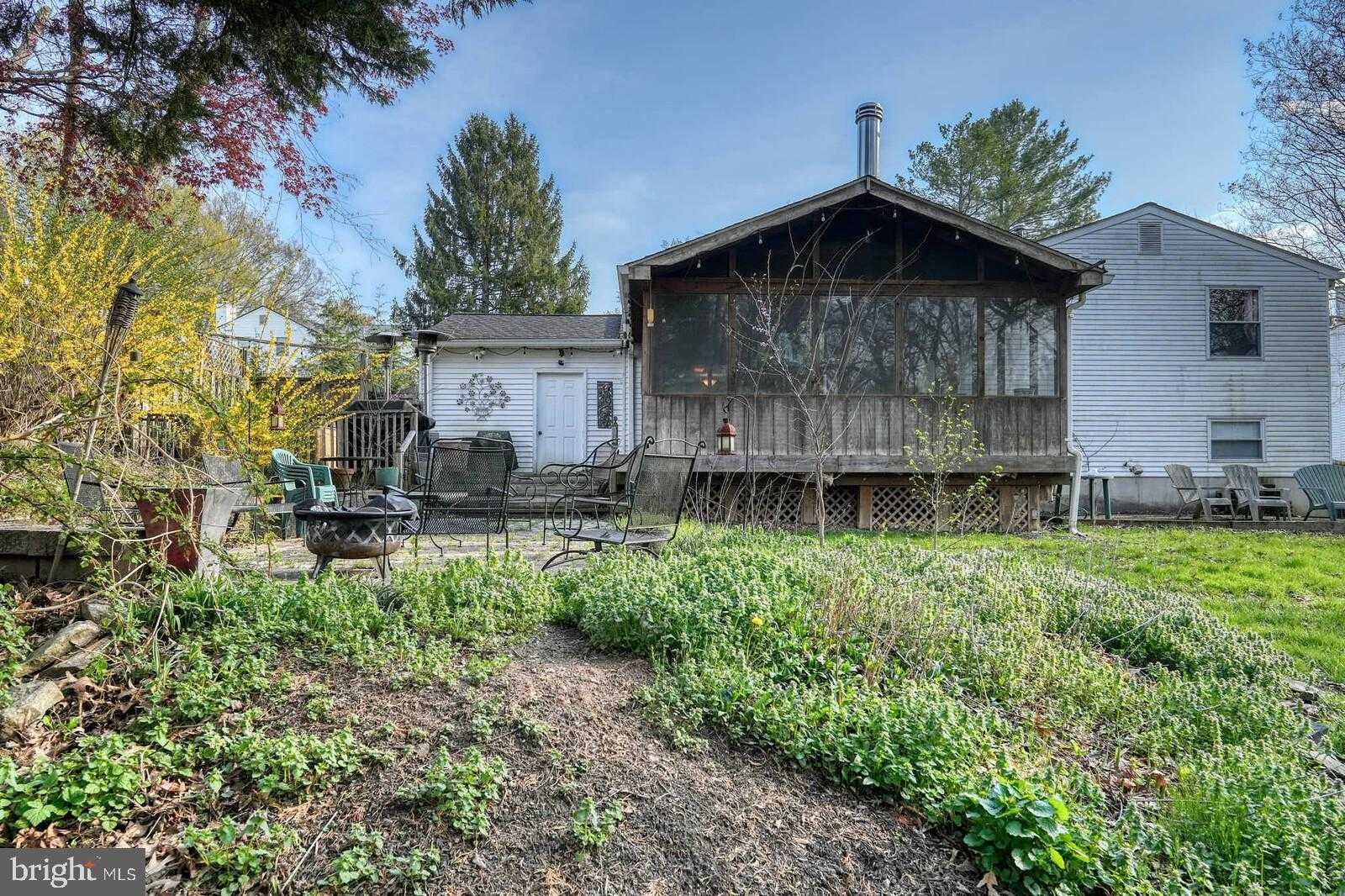 8926 Blue Smoke Dr photo 30