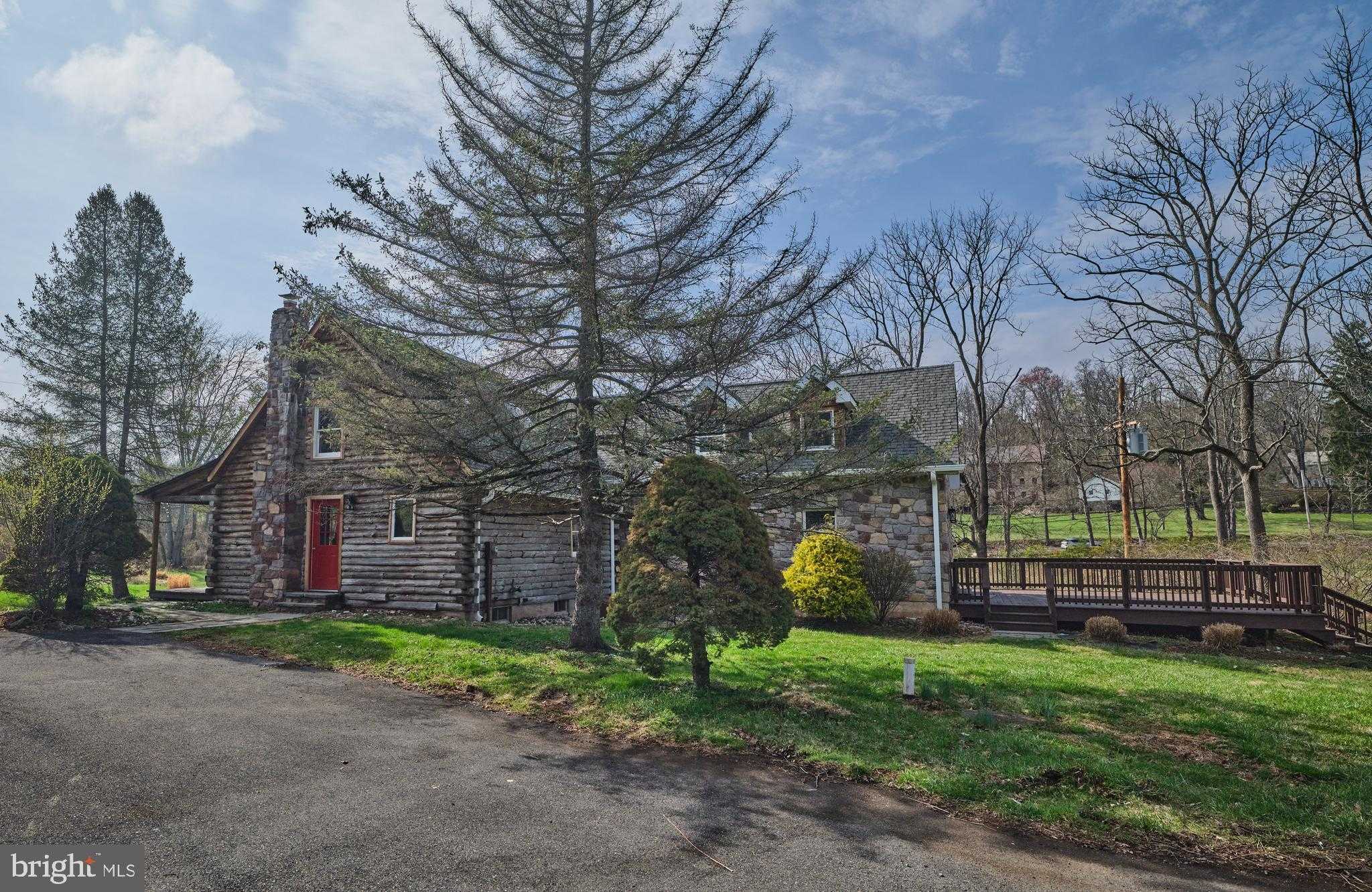 4325 Lehnenberg Rd photo 2