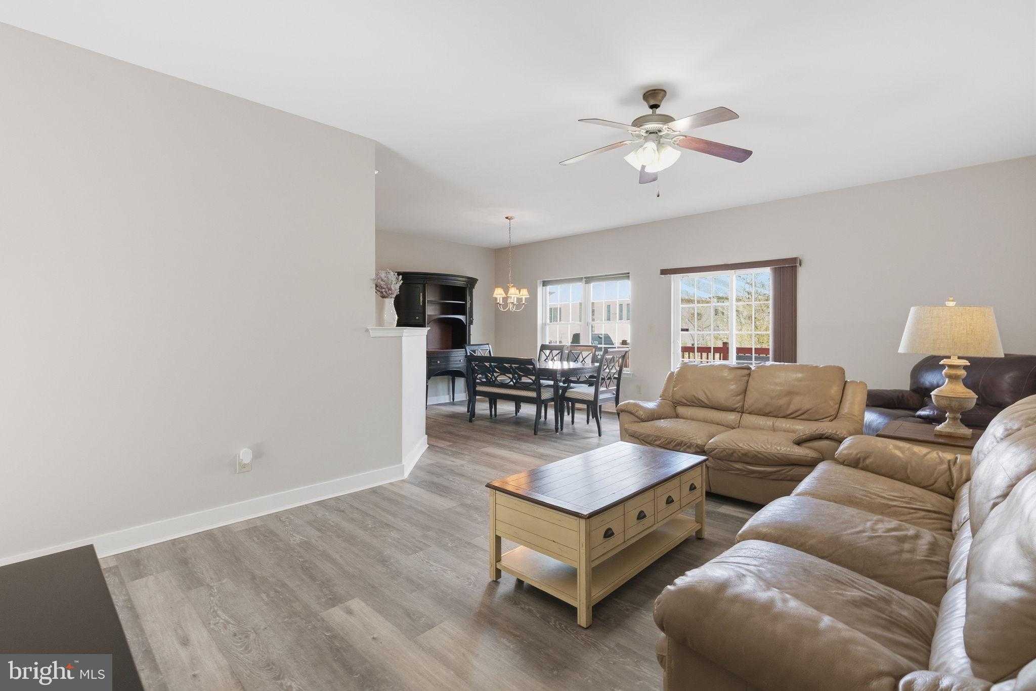 117 Stone Hill Dr photo 8