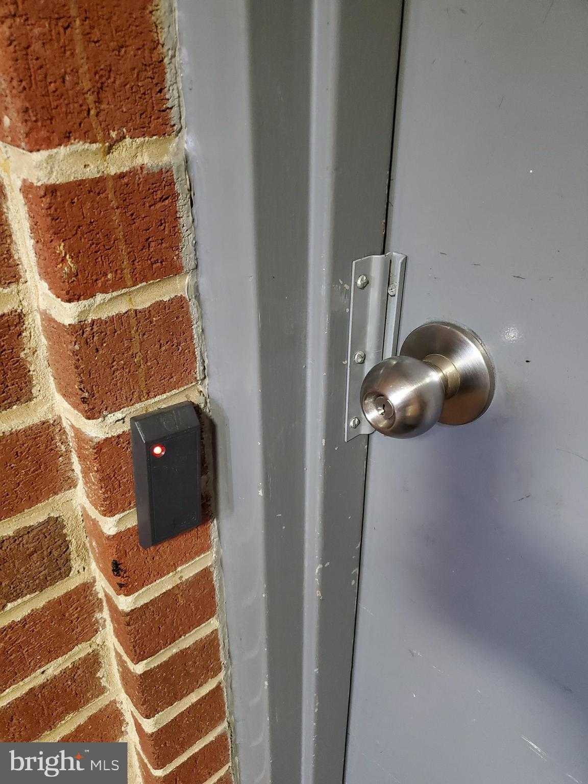 10303 45th Pl Apt 202 photo 18