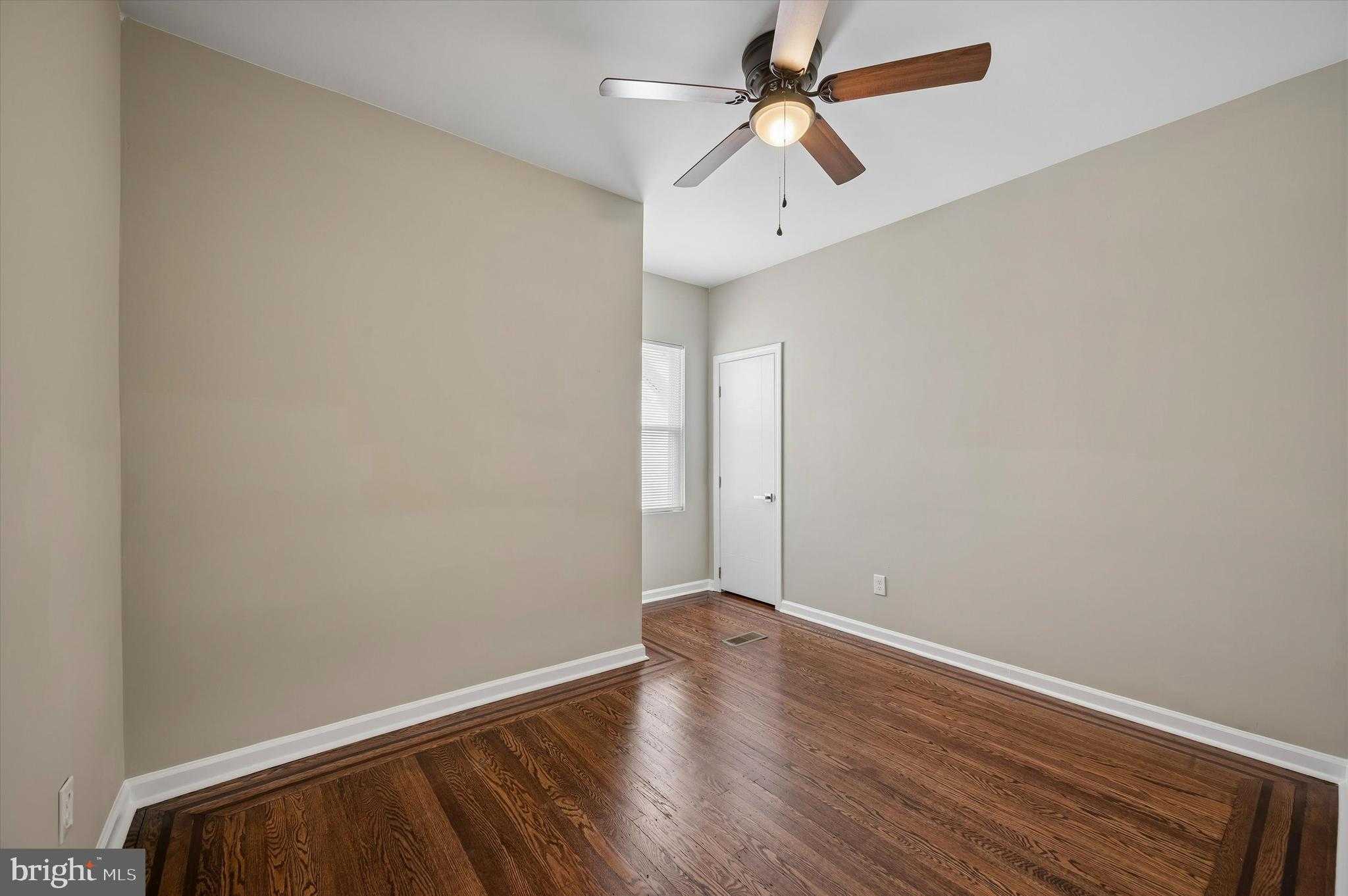 1426 Widener Pl photo 14