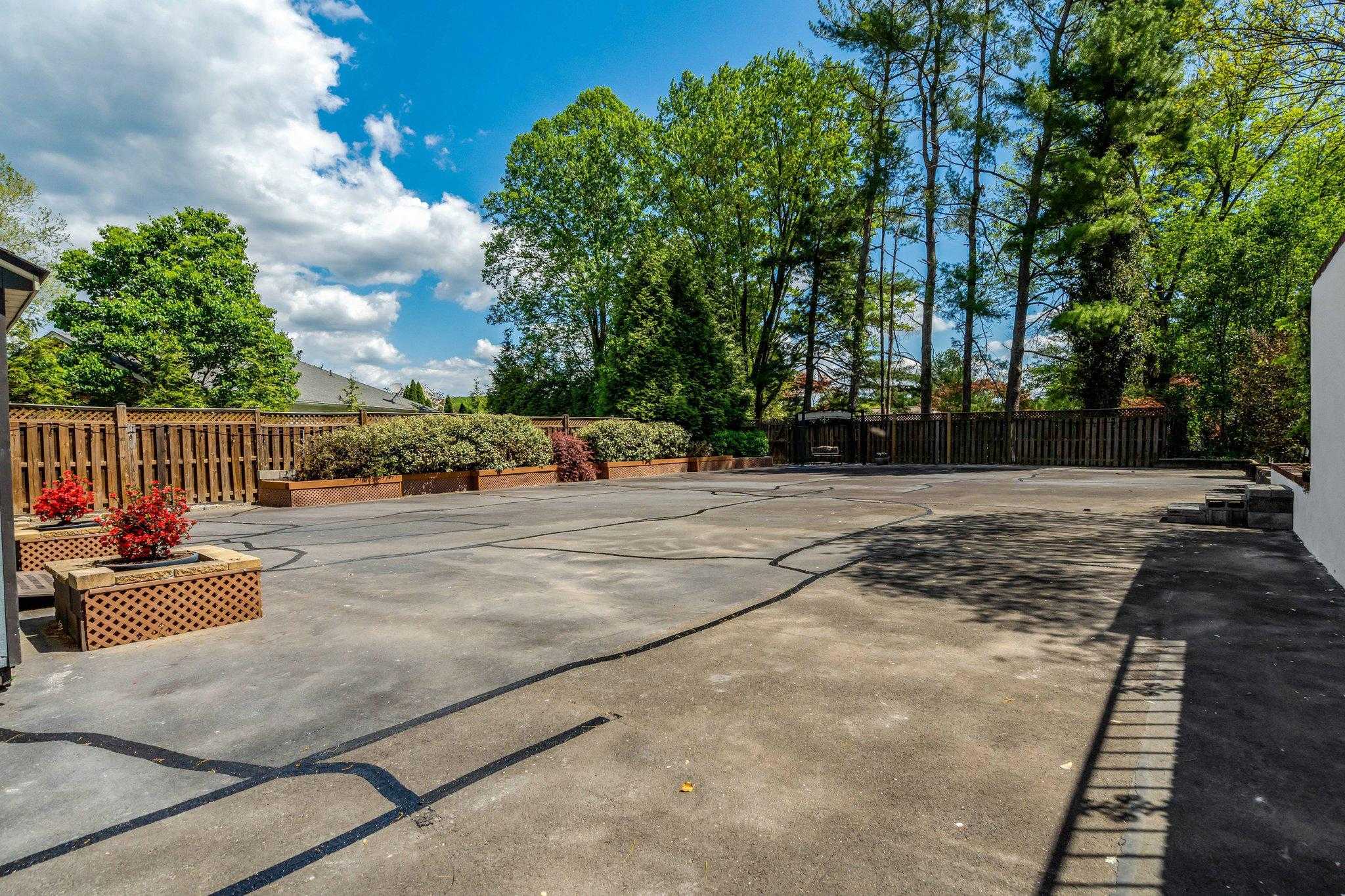 1712 Abbey Oak Dr photo 85