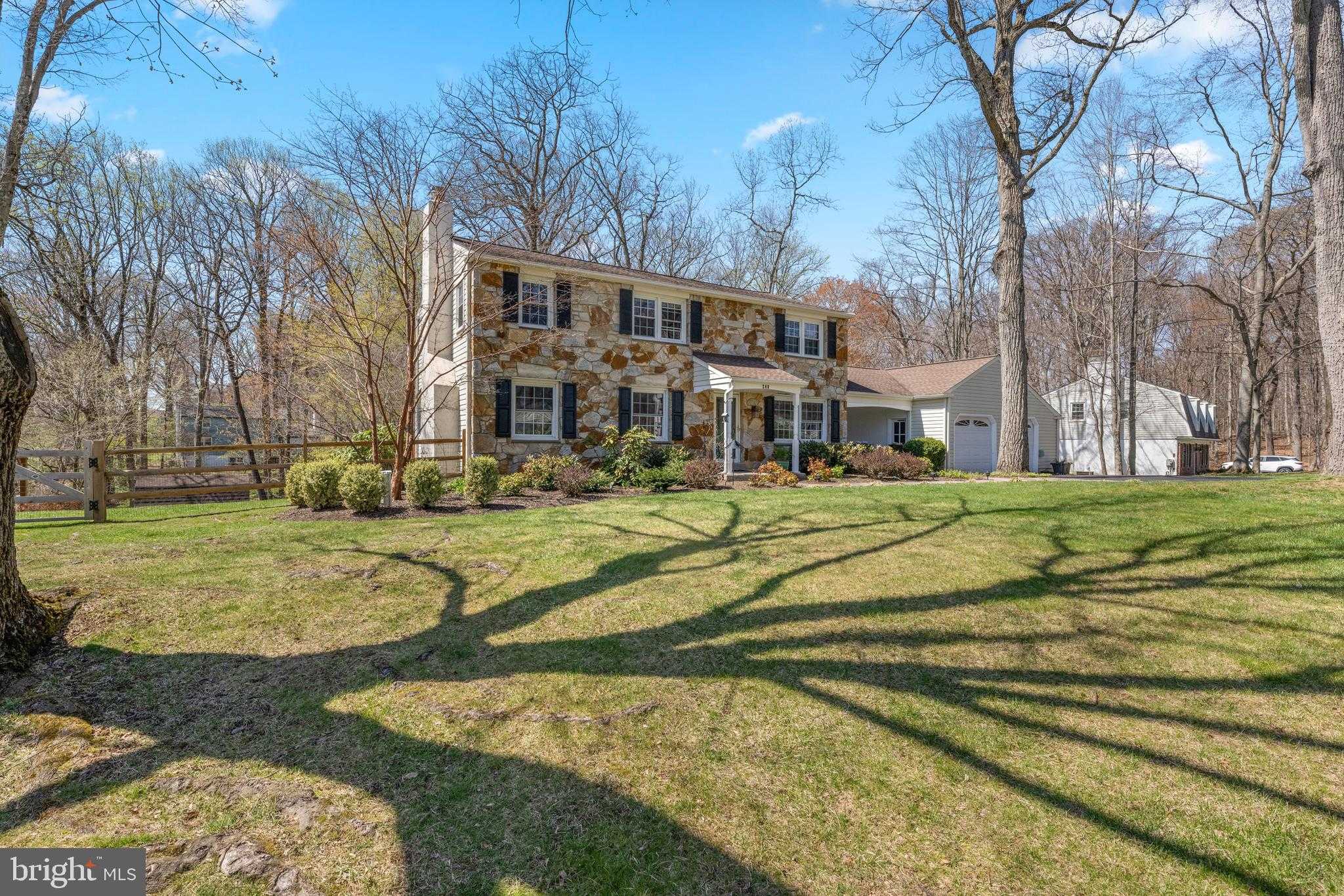 248 Seneca Dr photo 48