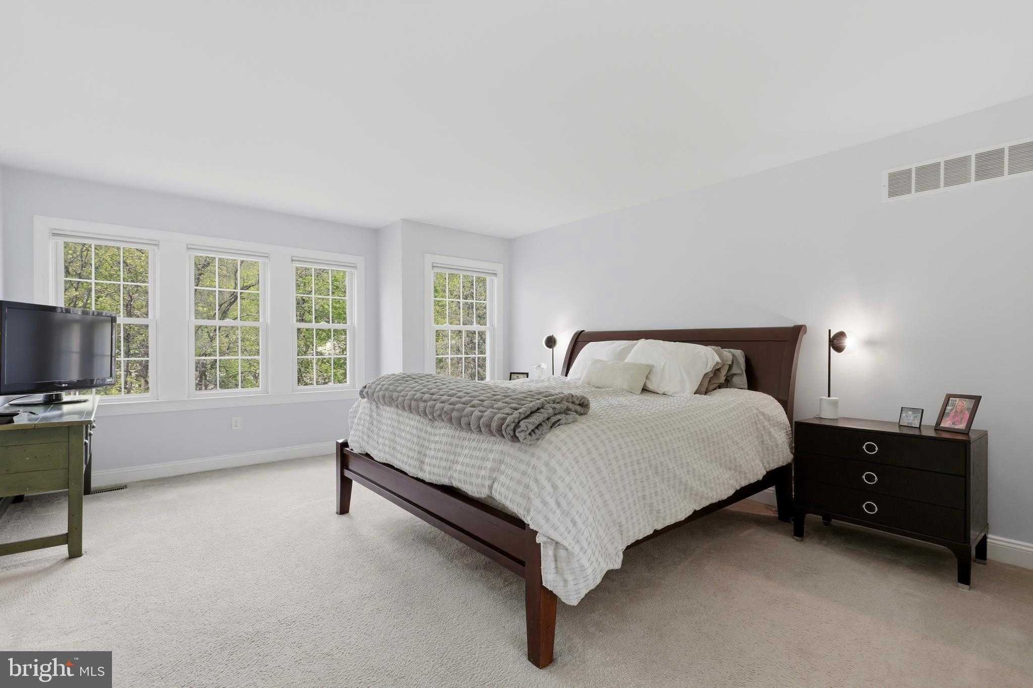 148 Chinaberry Dr photo 15