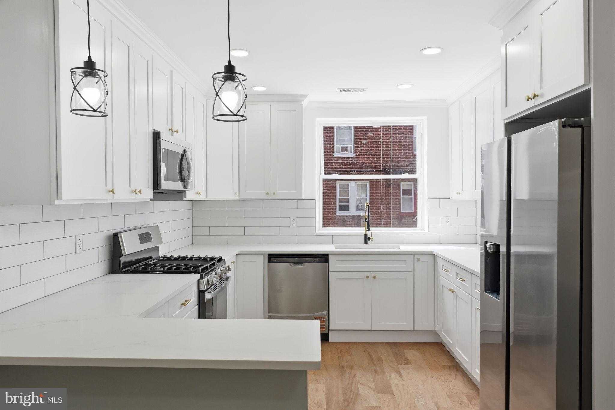 7856 Provident St photo 7