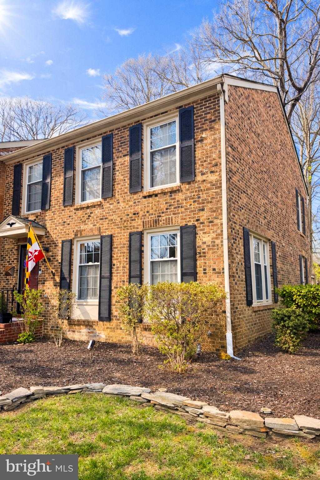 1713 Dryden Way photo 2